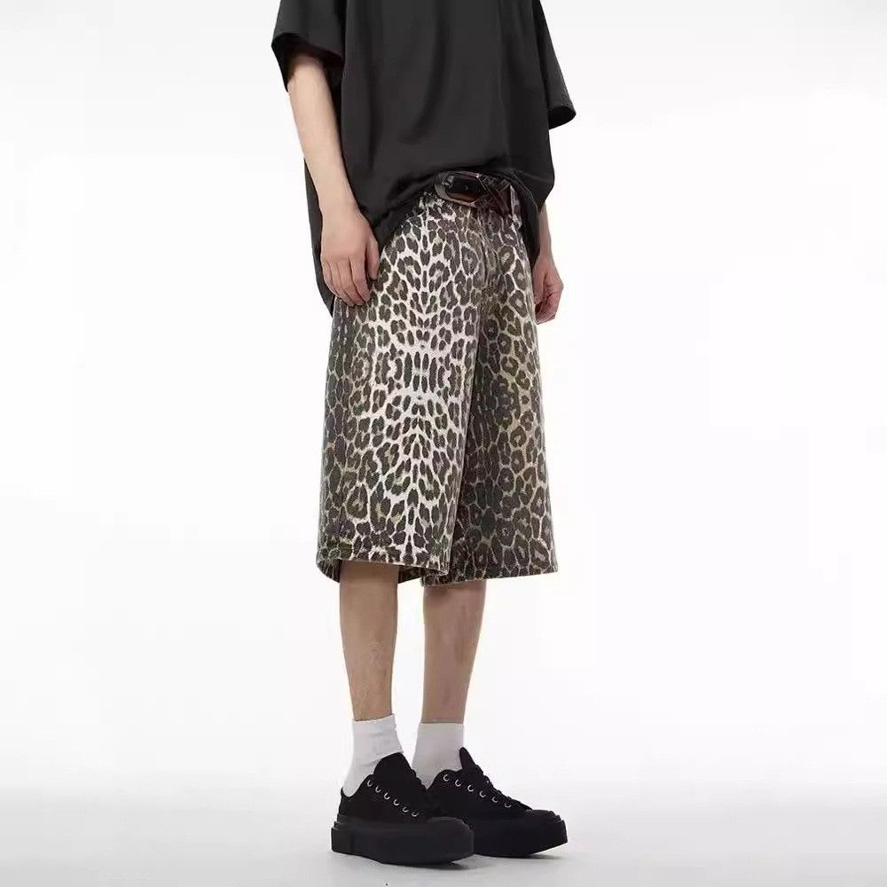 Japanese Brand Retro loose leopard print denim shorts Size US 32 / EU 48 - 2 Thumbnail