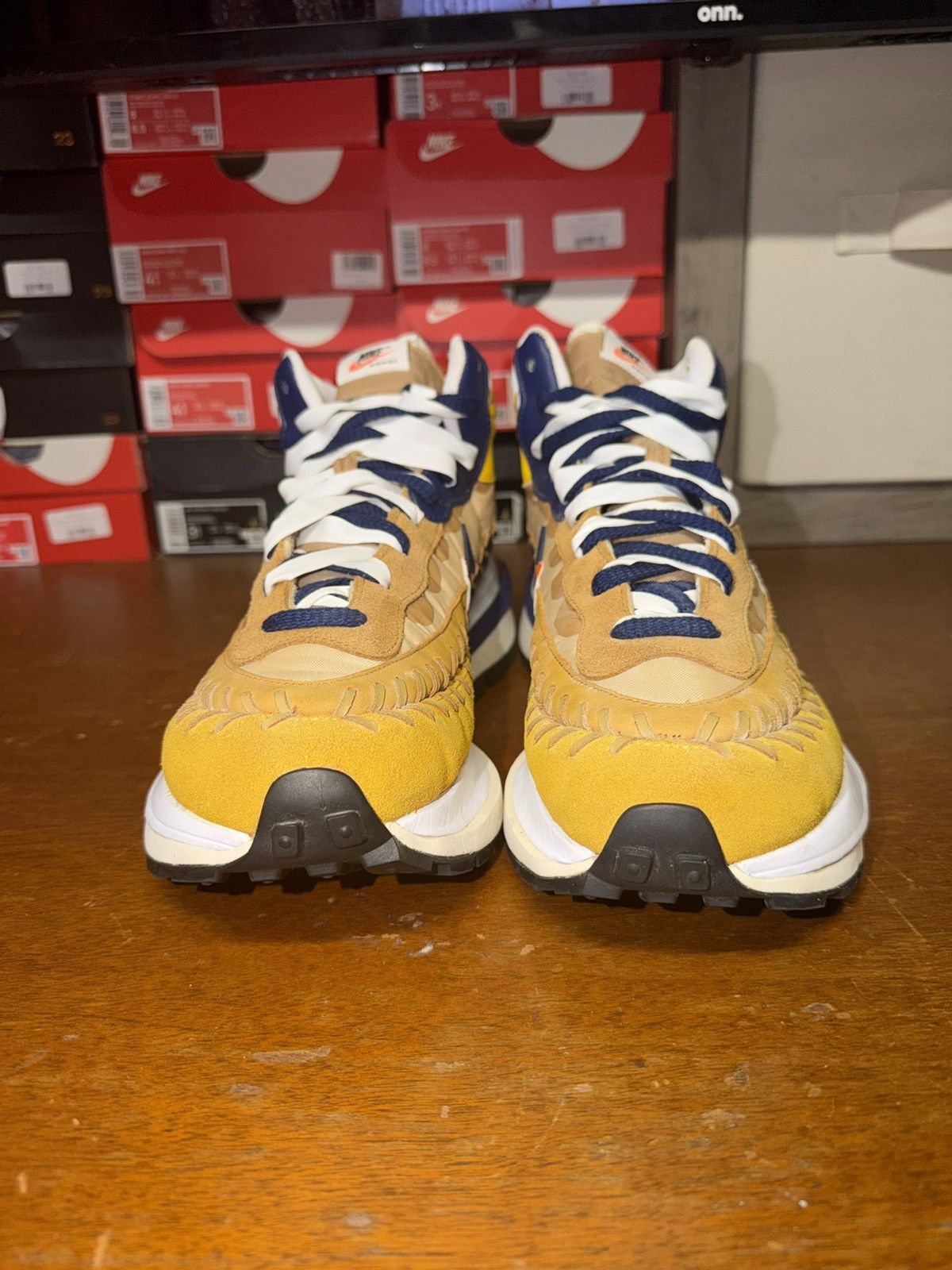 Nike × Sacai Nike Sacai X Jean Paul Gaultier X VaporWaffle Sesame size 12 Size US 12 / EU 45 - 5 Thumbnail