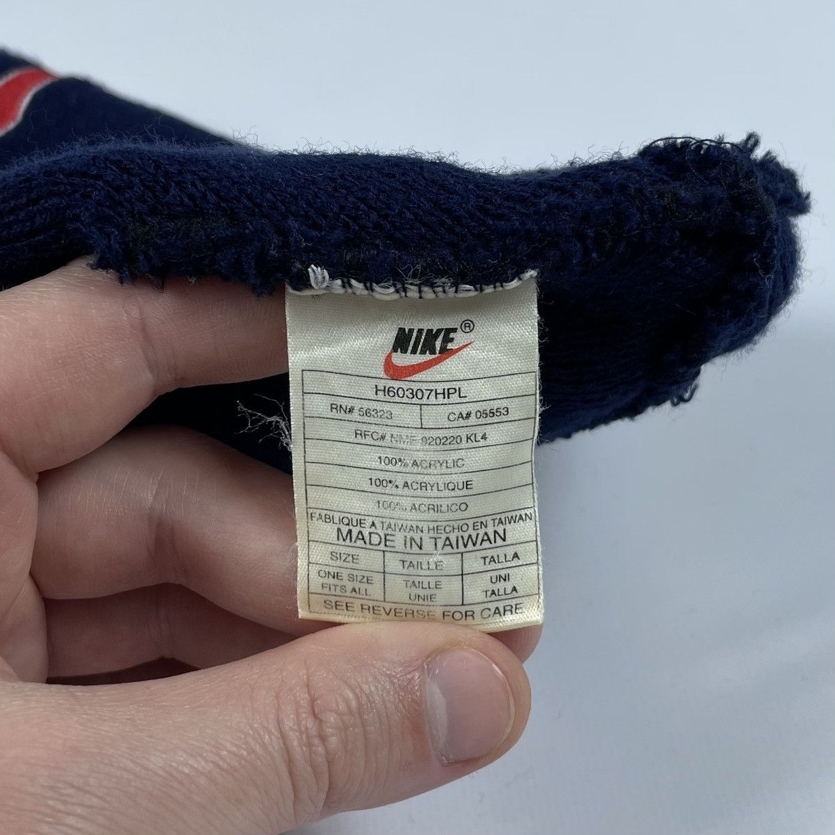 Nike Vintage 90s Nike Beanie Hat Center logo Size ONE SIZE - 6 Thumbnail