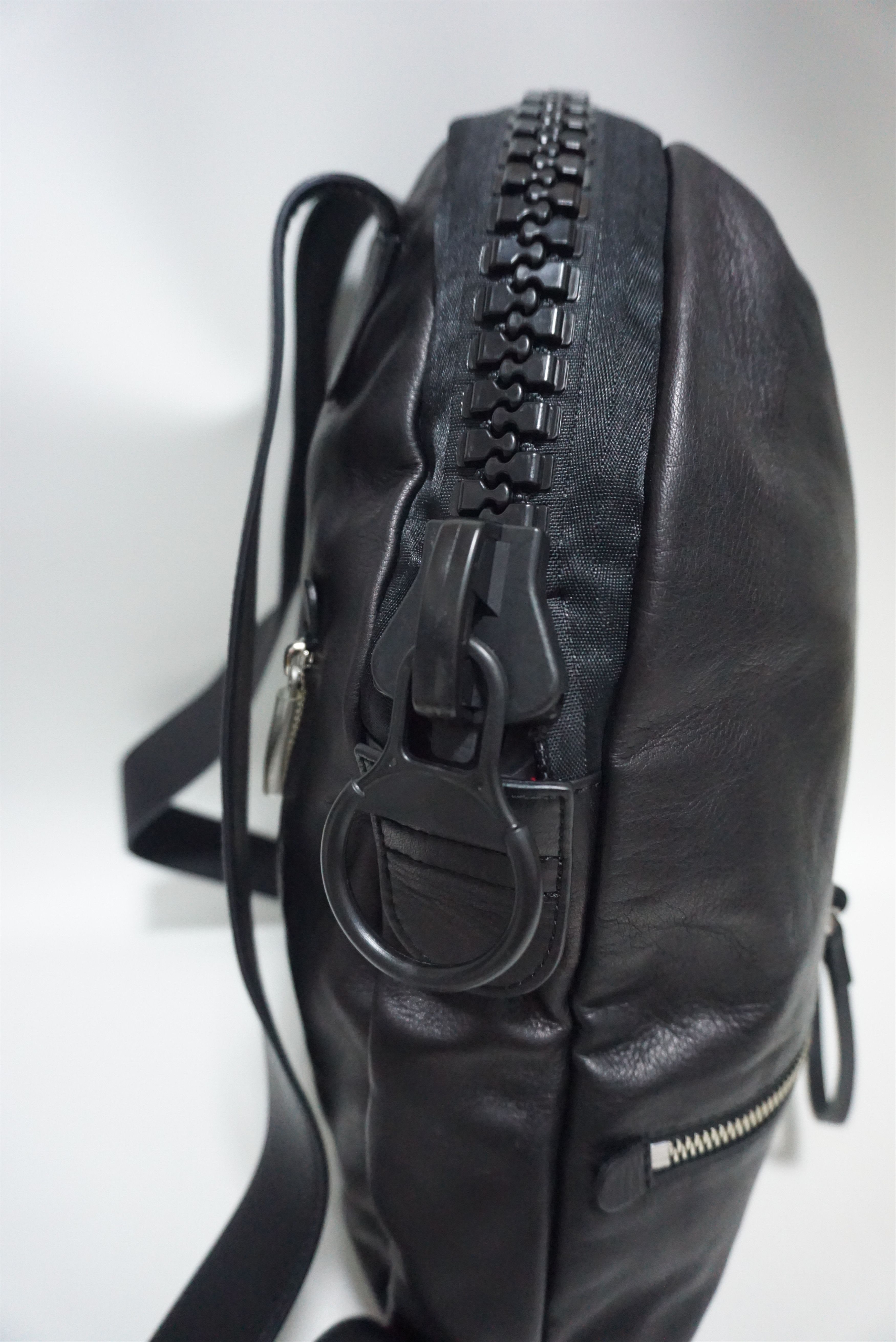 Japanese Brand KAWA KAWA JAPAN BY YOHJI YAMOMOTO FULL LEATHER BACKPACK Size ONE SIZE - 5 Thumbnail