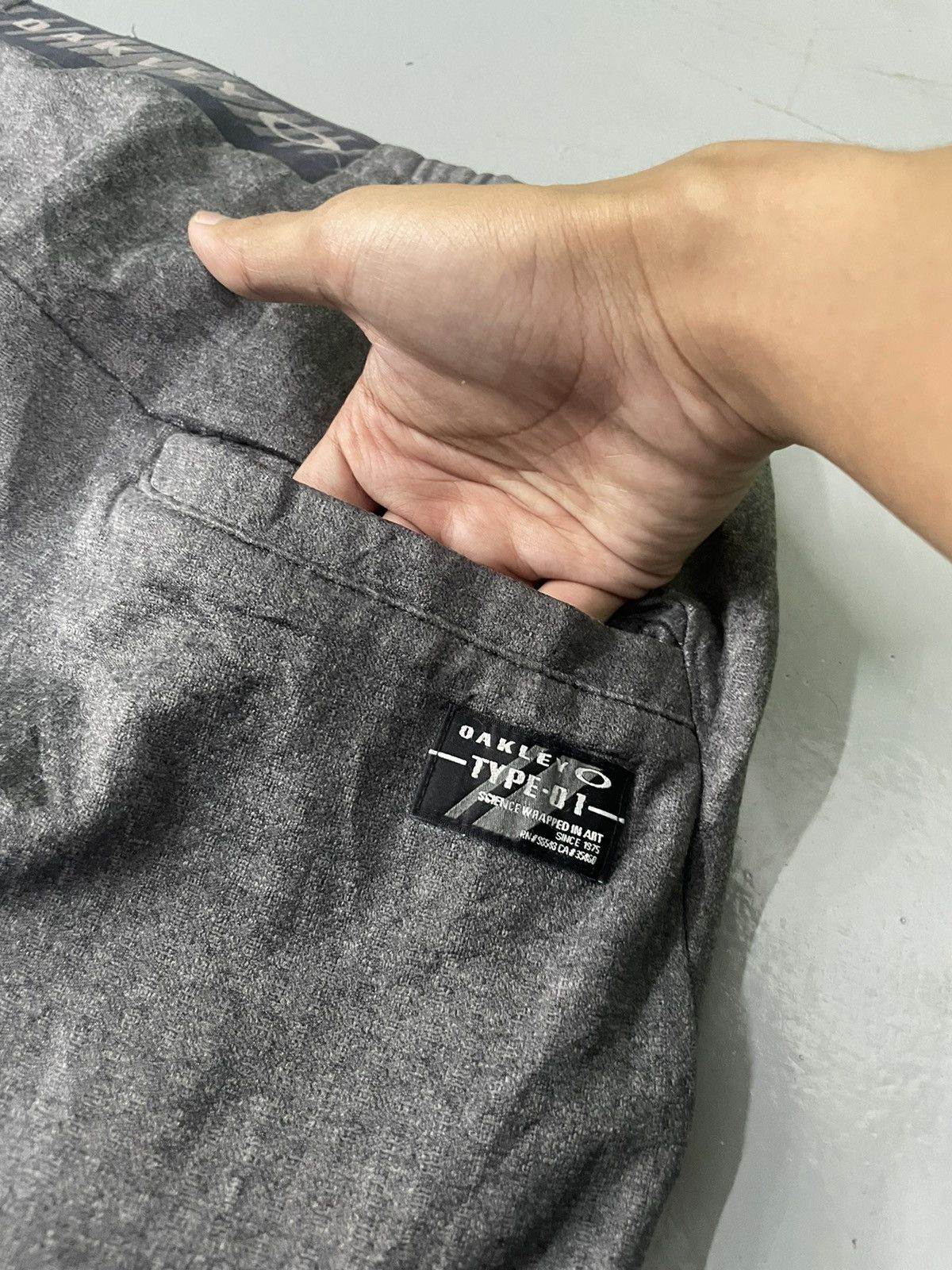 Oakley Vintage Oakley Pants Size US 34 / EU 50 - 9 Thumbnail