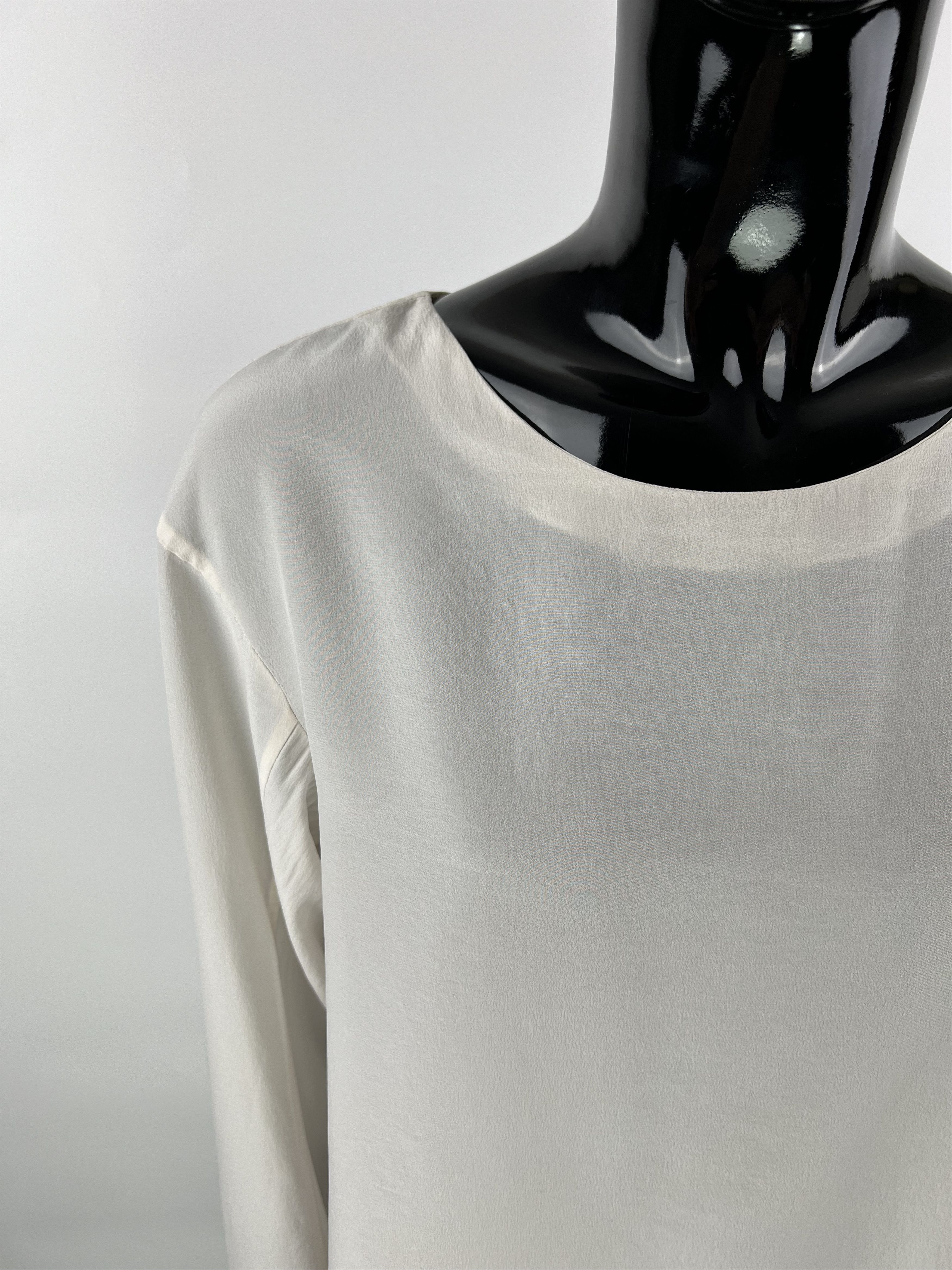 Designer × SikSilk Lis Lareida Ivory Silk Blouse Size 38 Size M / US 6-8 / IT 42-44 - 8 Thumbnail