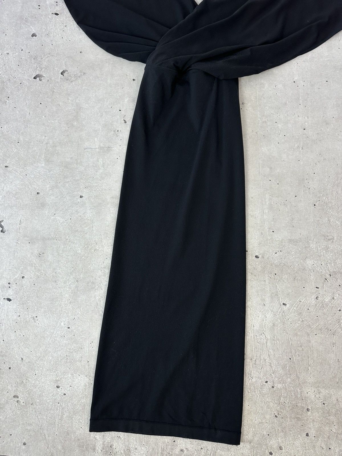 Designer × Wolford Wolford Black With Broad Shoulders Pencil Dress Size XS / US 0-2 / IT 36-38 - 2 Thumbnail