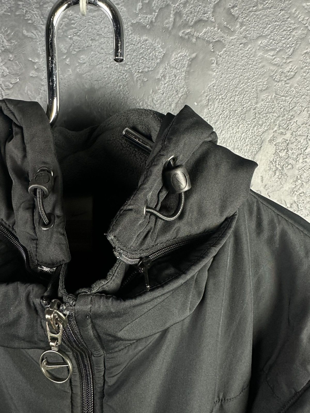 Nike × Vintage Nike Vintage 90s Small Logo Black Down Jacket Winter Puffer Size M / US 6-8 / IT 42-44 - 5 Thumbnail