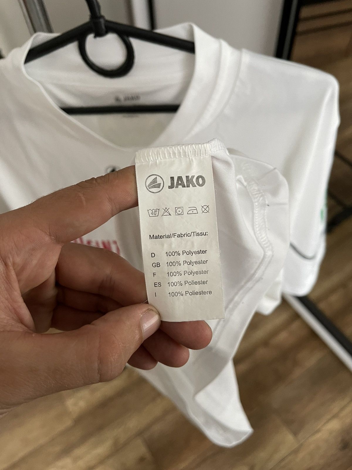 Other 2015/2016 Hannover 96 Jako Soccer Jersey T-Shirt Tee Size US M / EU 48-50 / 2 - 11 Thumbnail