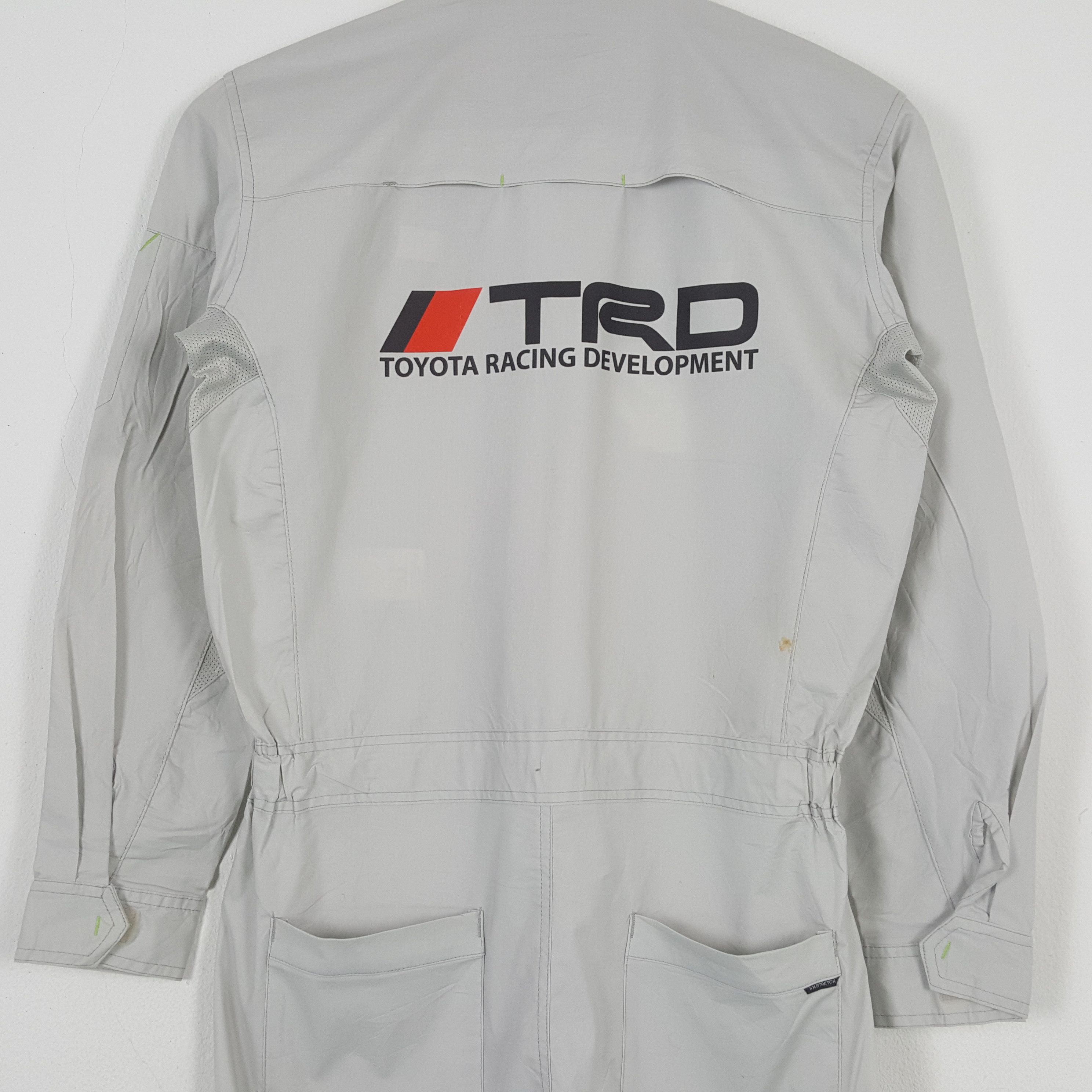 Other TRD TOYOTA RACING Motorsports Custom Coverall Jacket C286N17 Size US M / EU 48-50 / 2 - 2 Thumbnail