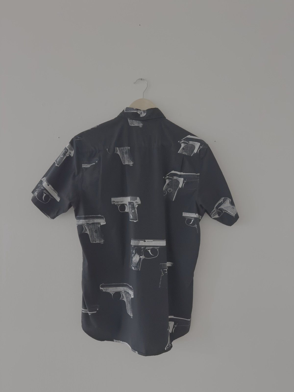 Supreme Ss13 guns shirt Size US M / EU 48-50 / 2 - 4 Thumbnail