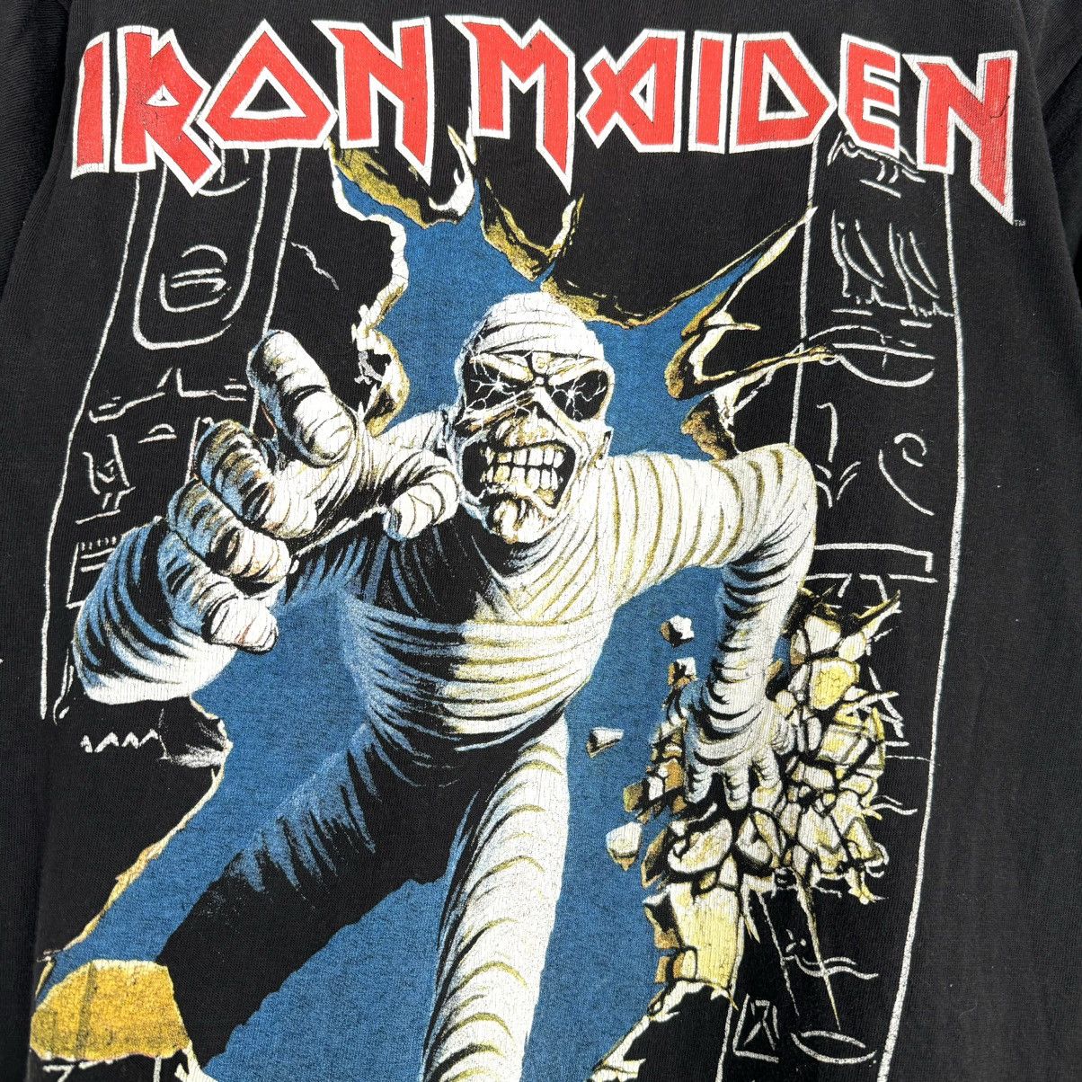 Band Tees Vintage 90s Iron Maiden Mummy Licensed Euro T Shirt Size US L / EU 52-54 / 3 - 4 Thumbnail