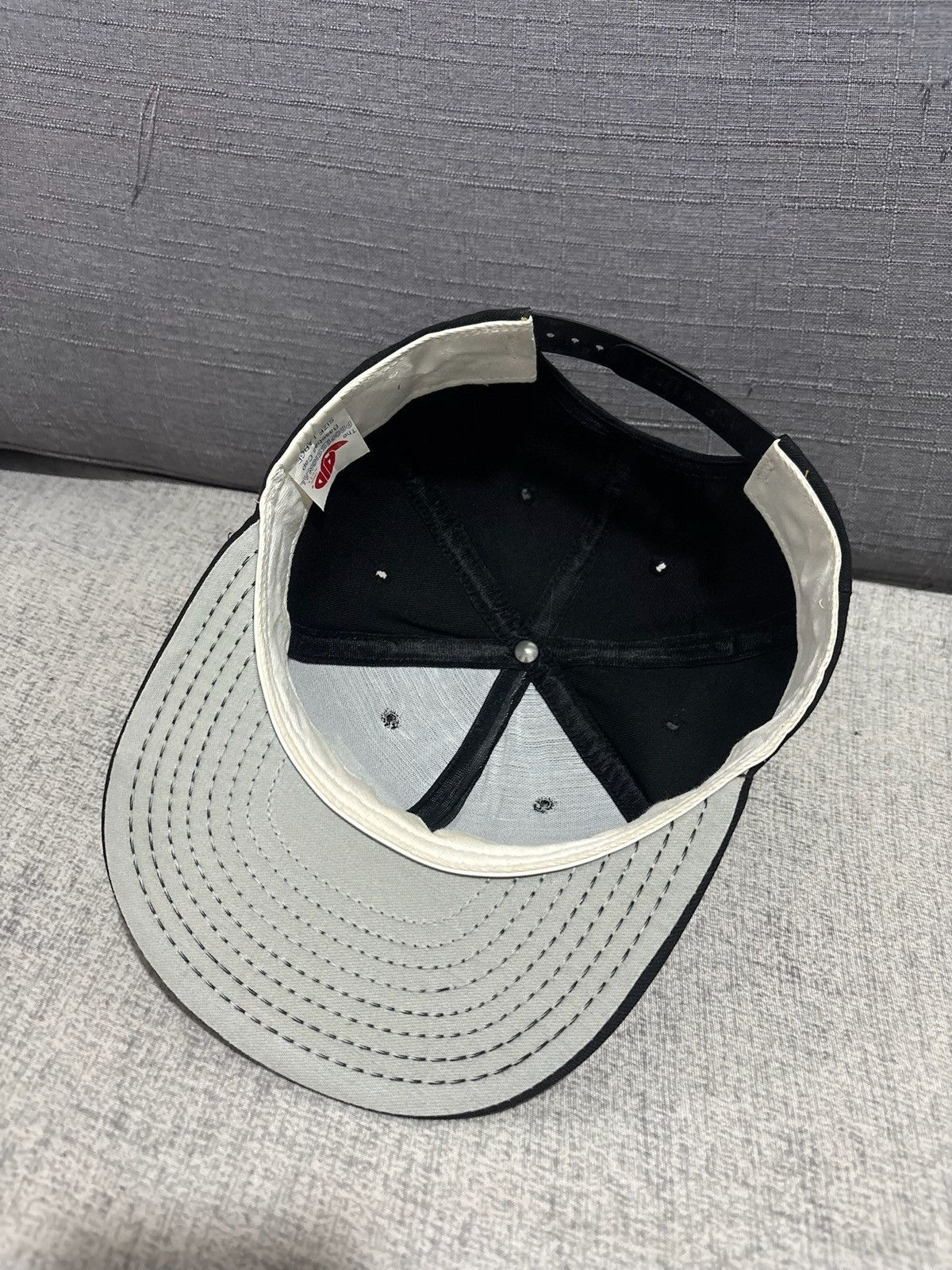 Vintage Vintage Star Trek Crew cap Size ONE SIZE - 2 Thumbnail