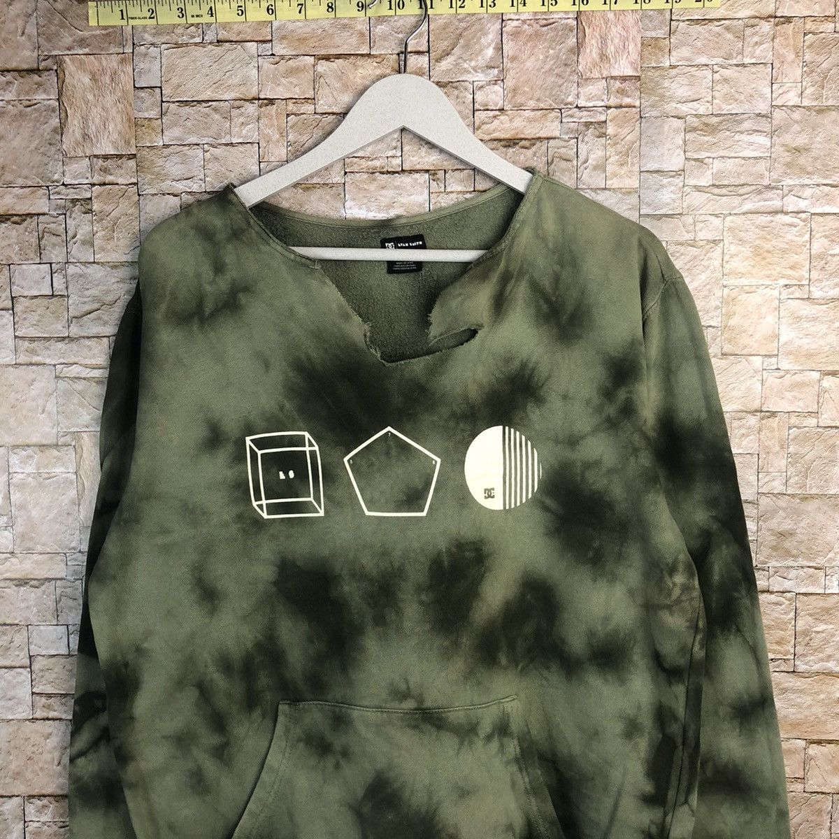 DC DC X Evan Smith Green ripped acid wash Sweatshirt #A187 Size US M / EU 48-50 / 2 - 2 Thumbnail