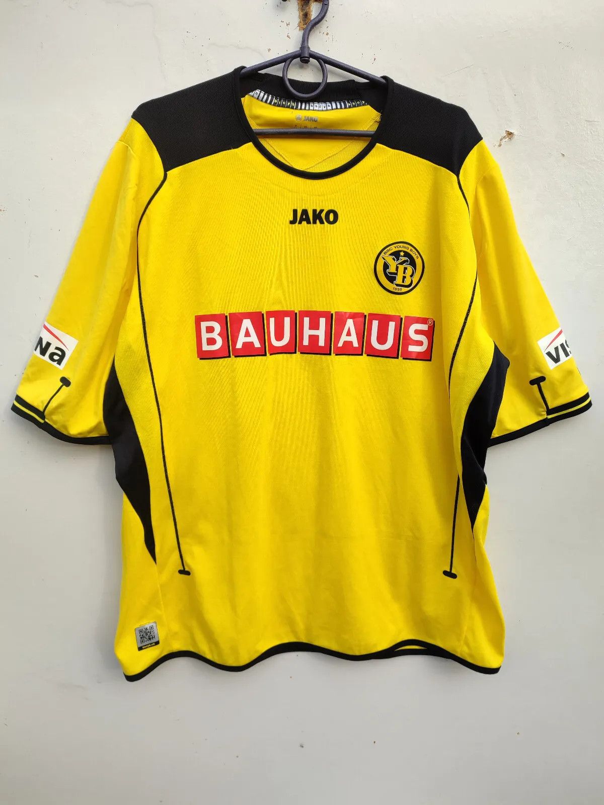 Vintage BSC Young Boys 2012-13 Home FOOTBALL Kit SHIRT SOCCER Size US XXL / EU 58 / 5 - 1 Thumbnail