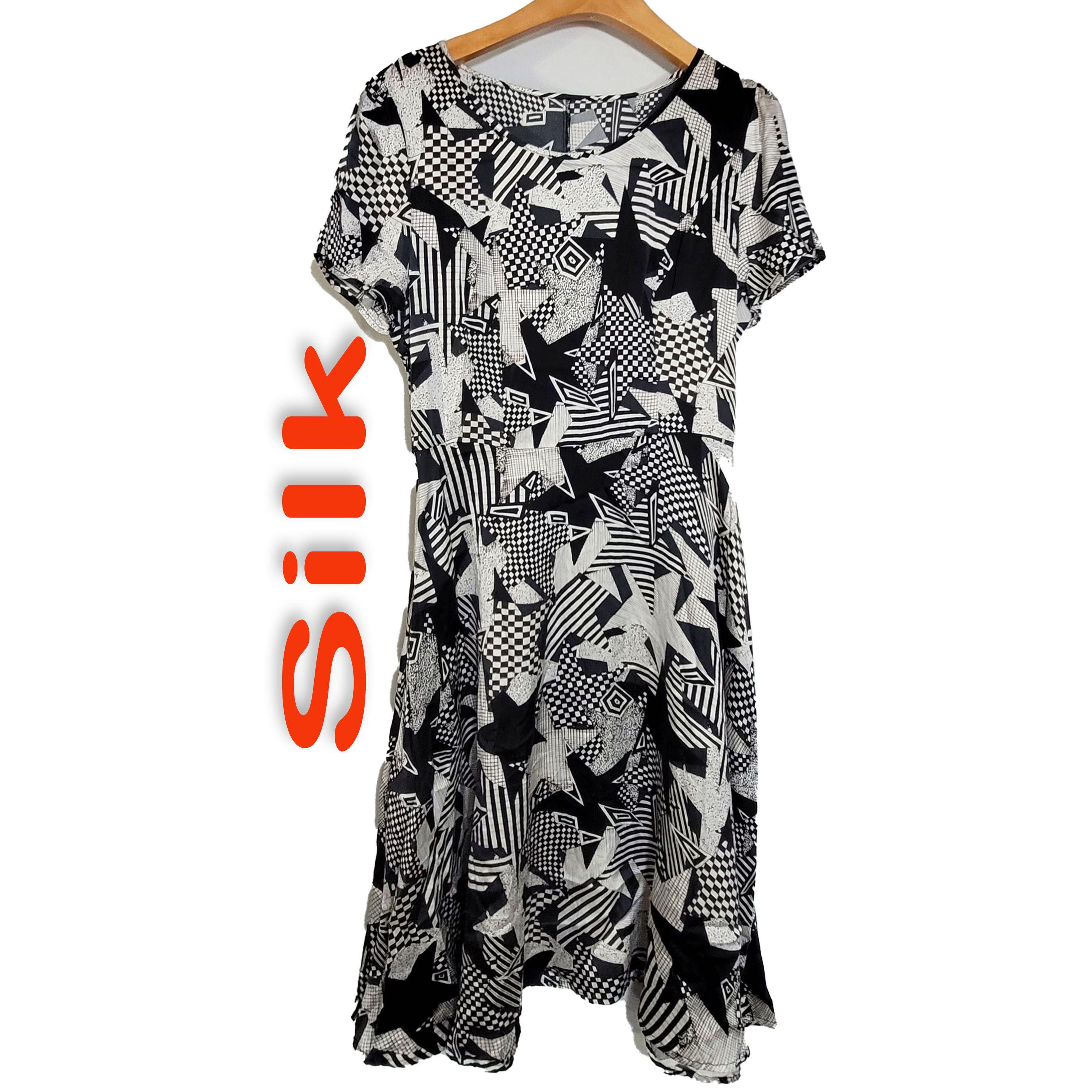 Other Women's Silk Size S Short Sleeve Satin Dress SDK358 Size S / US 4 / IT 40 - 1 Thumbnail