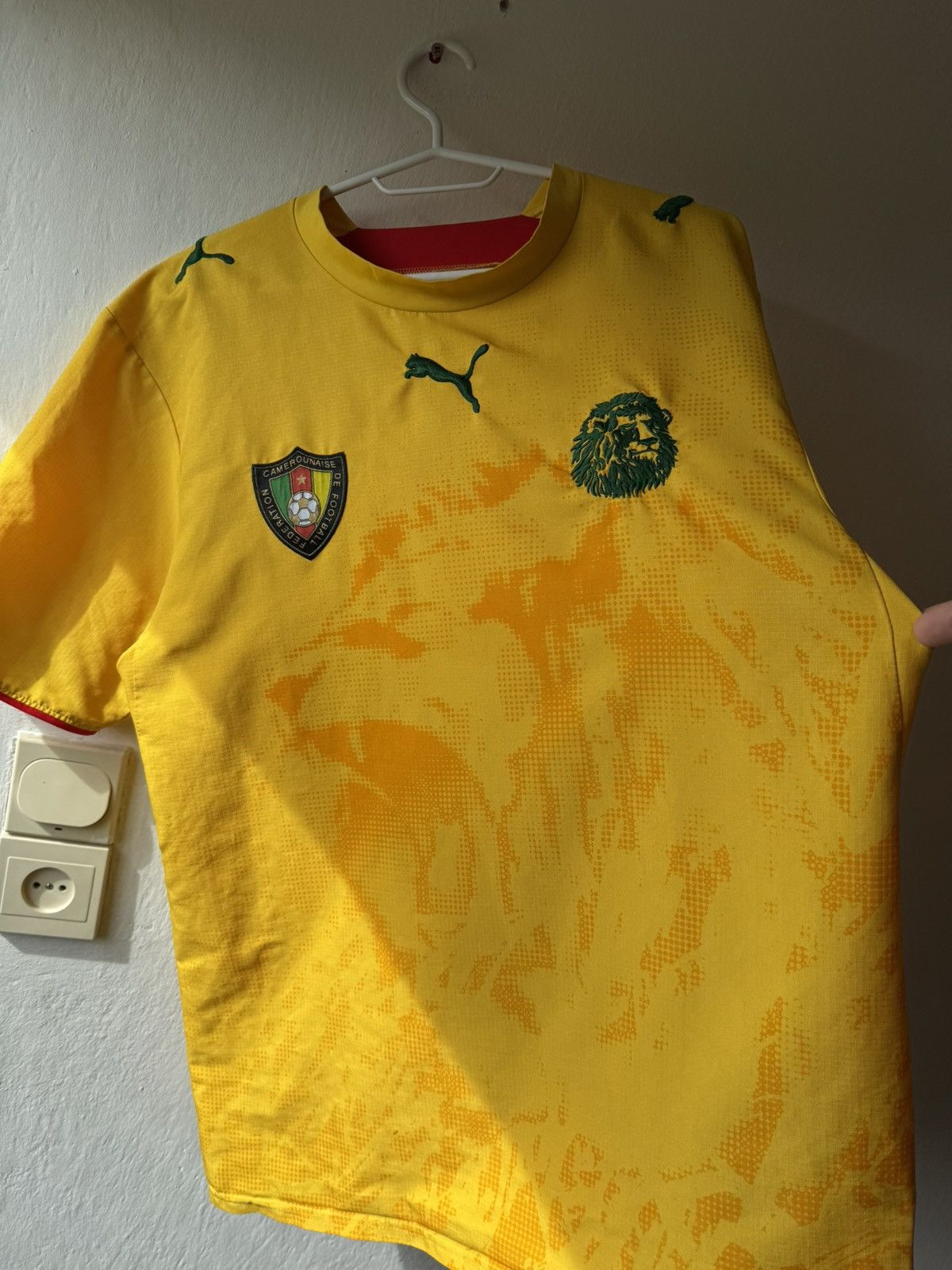 Puma × Vintage Vintage Cameroon Puma 2006 World Africa Cup Away L Soccer Size US L / EU 52-54 / 3 - 13 Thumbnail