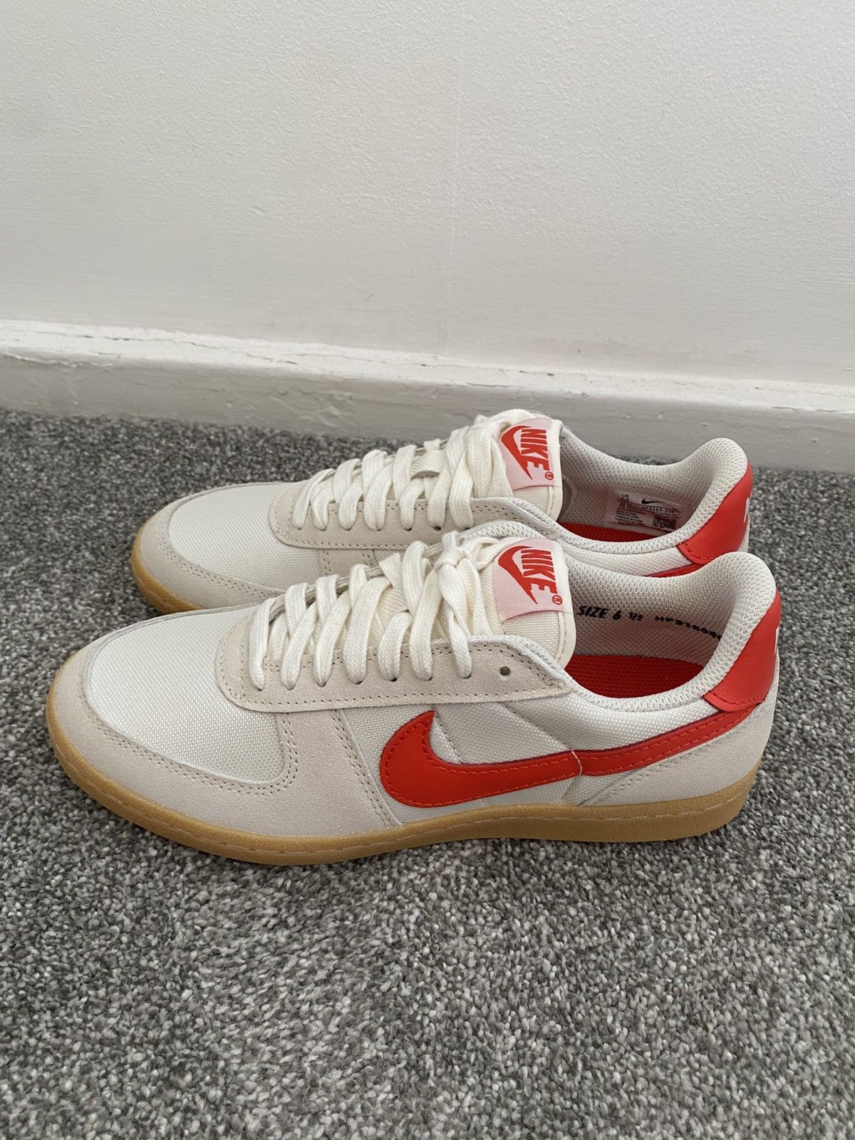 Nike Nike Field Size US 8.5 / IT 38.5 - 2 Thumbnail