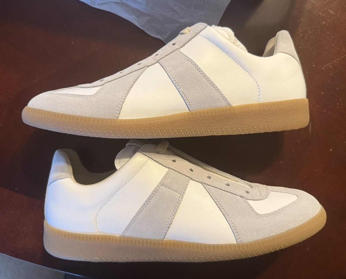 Maison Margiela Maison Margiela Replica Low Top Sneakers Women’s US10 / EU40 Size US 10 / IT 40 - 2 Thumbnail