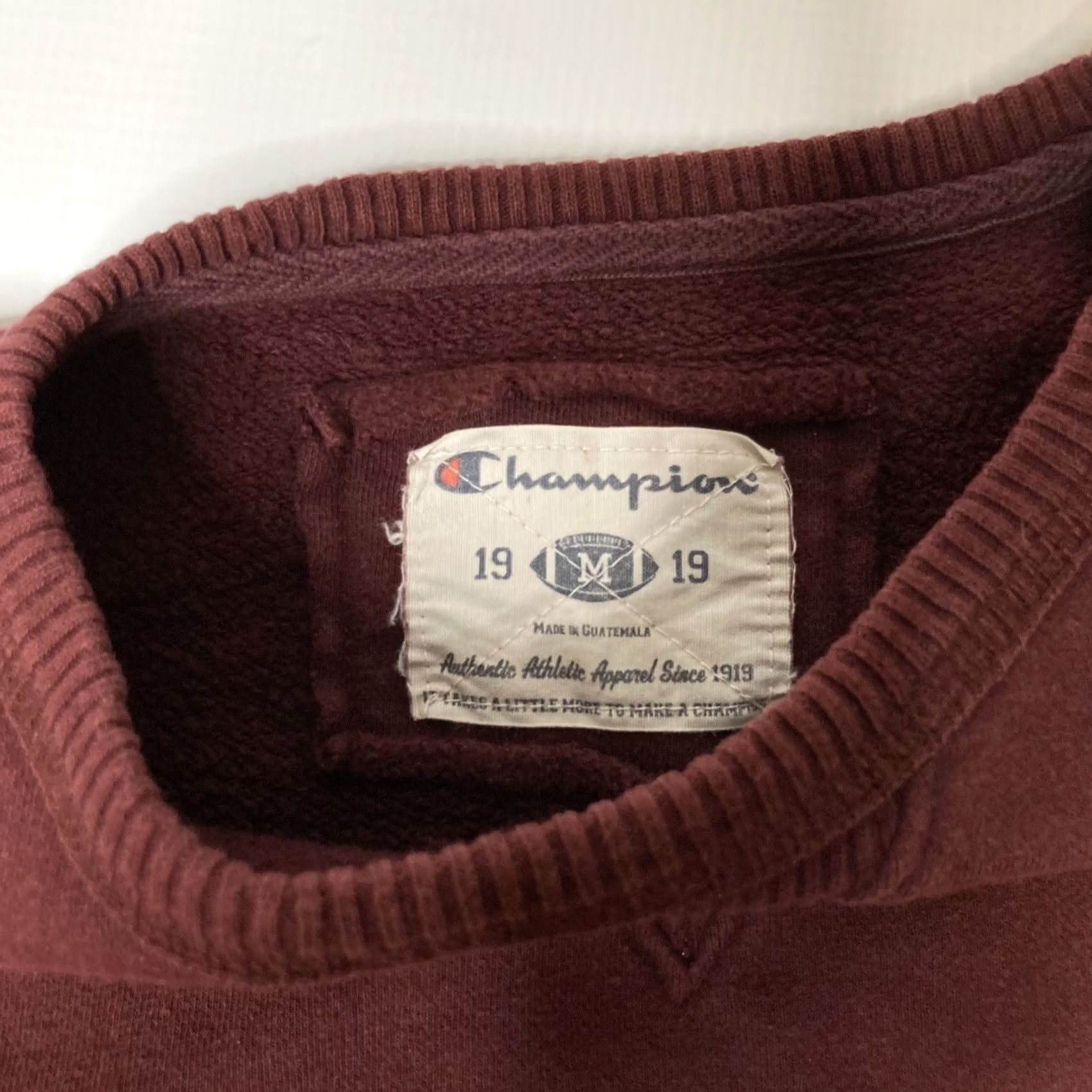 Champion VINTAGE Champion 1919 Sweatshirt Maroon Crew Neck Pullover Sweatshirt Mens M Red 90s Theme Grest? Size US M / EU 48-50 / 2 - 4 Thumbnail