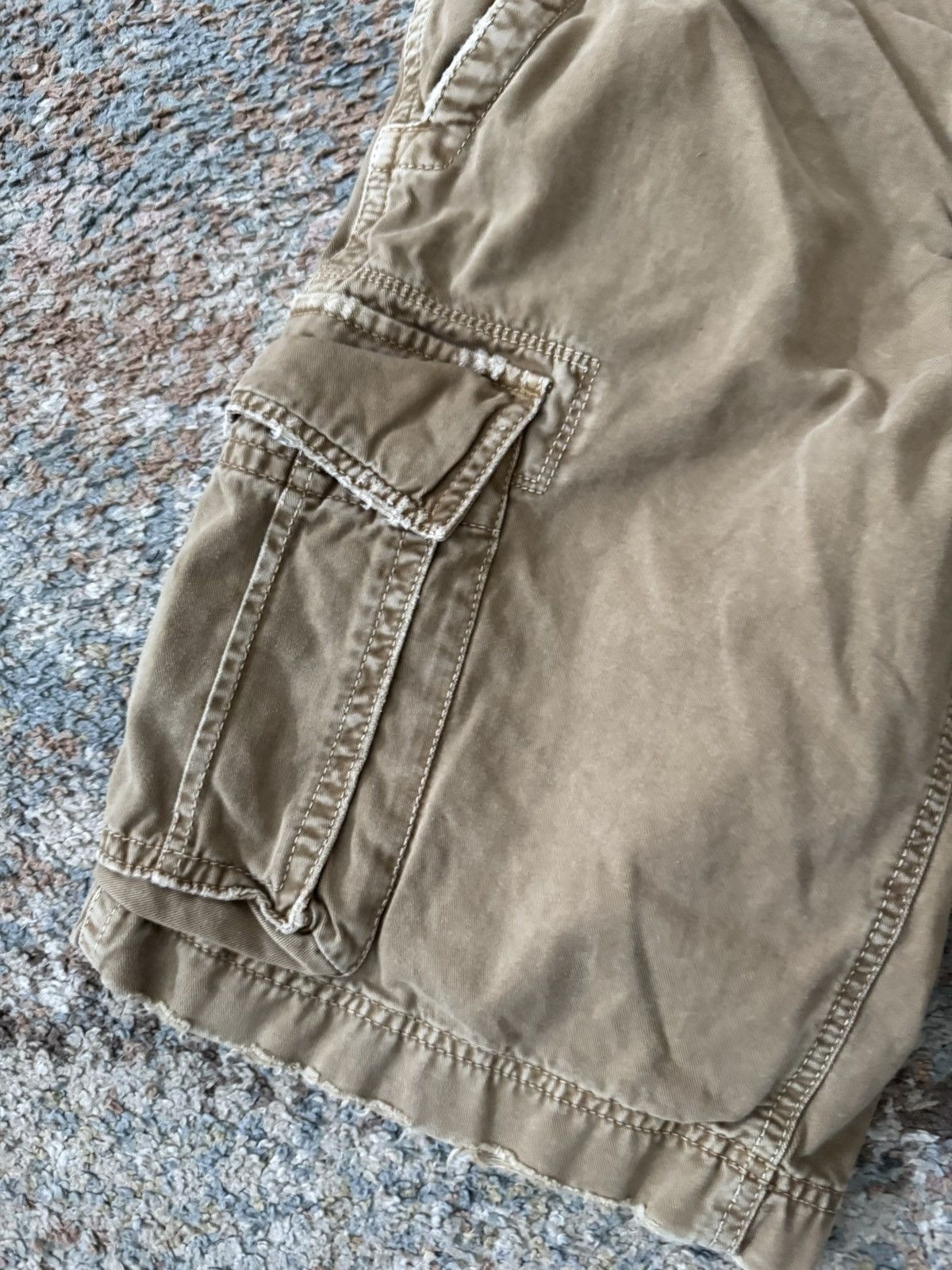 American Eagle Outfitters VTG American Eagle Y2K Dark Brown Faded Cargo Shorts 30 Size US 30 / EU 46 - 3 Thumbnail