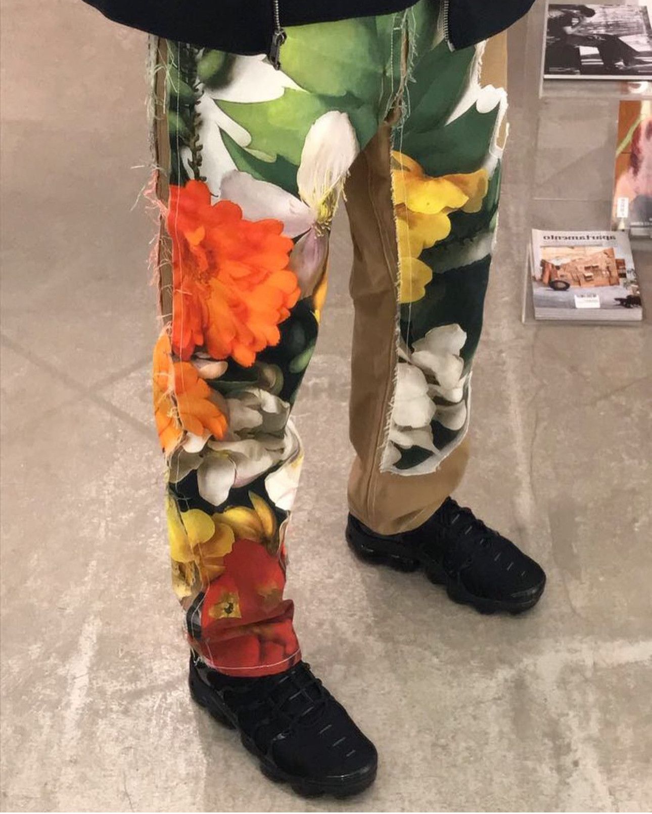 Alex Mullins Trousers with Floral Print Patches Size US 30 / EU 46 - 13 Thumbnail