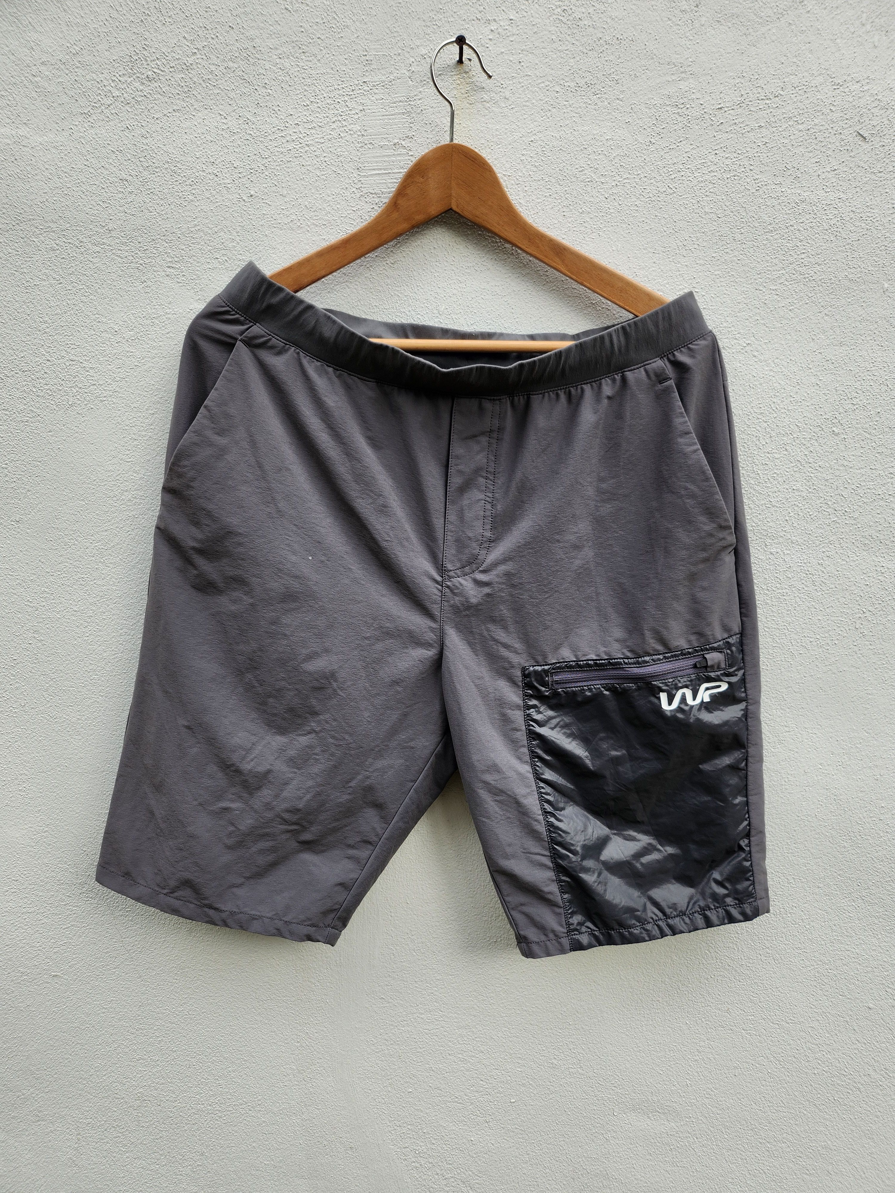 Japanese Brand 💥The Warp by Ennerre Sports Shorts Size US 32 / EU 48 - 1 Thumbnail