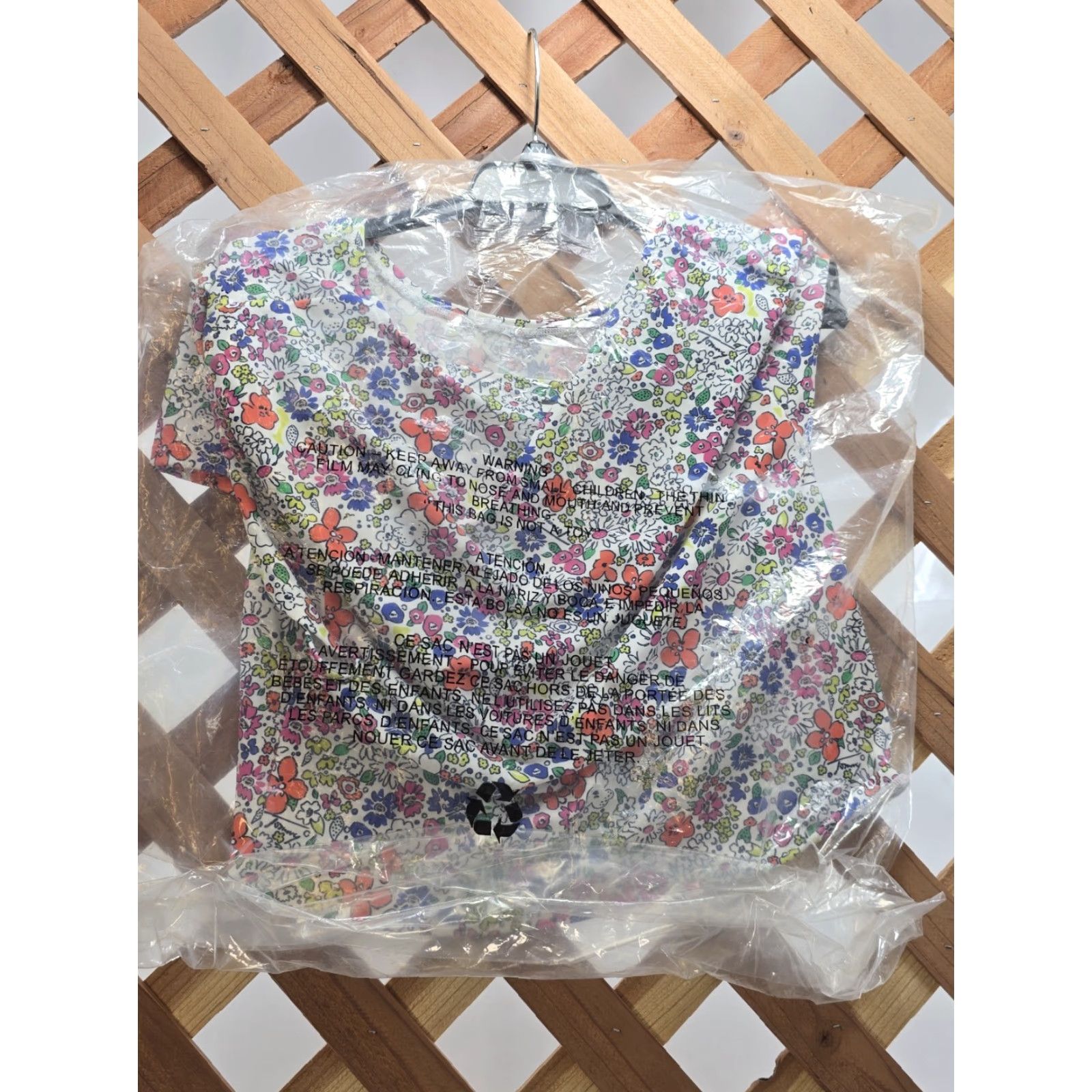 Tommy Hilfiger NWT Tommy Hilfiger Women's Knotted Printed Swim Top Sz XXL White Multicolor - Floral Pattern - Top - Women - 2XL - Soft White Multi - Sport Theme Size XXL / US 16-18 / IT 52-54 - 6 Thumbnail
