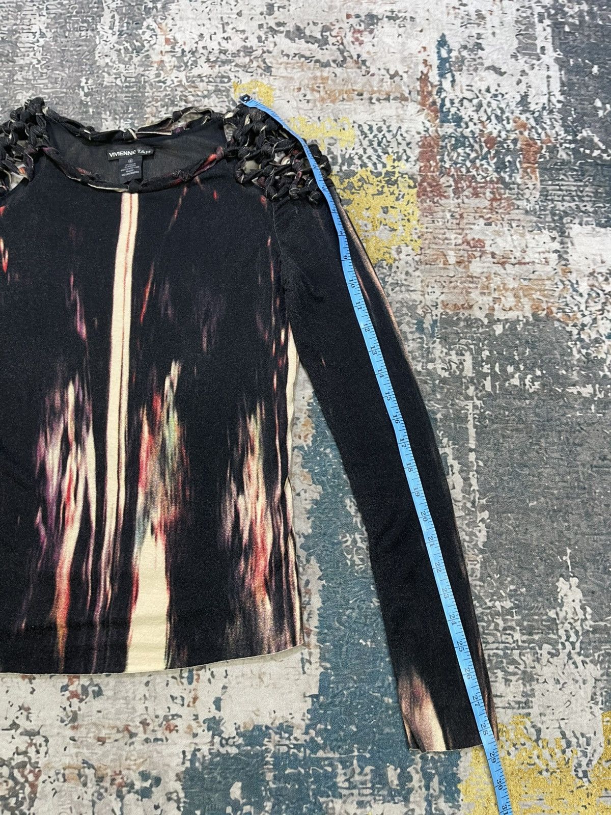 Vivienne Tam Vivienne Tam Abstract Decorative Shoulder Body Fit Top Size XS / US 0-2 / IT 36-38 - 12 Thumbnail