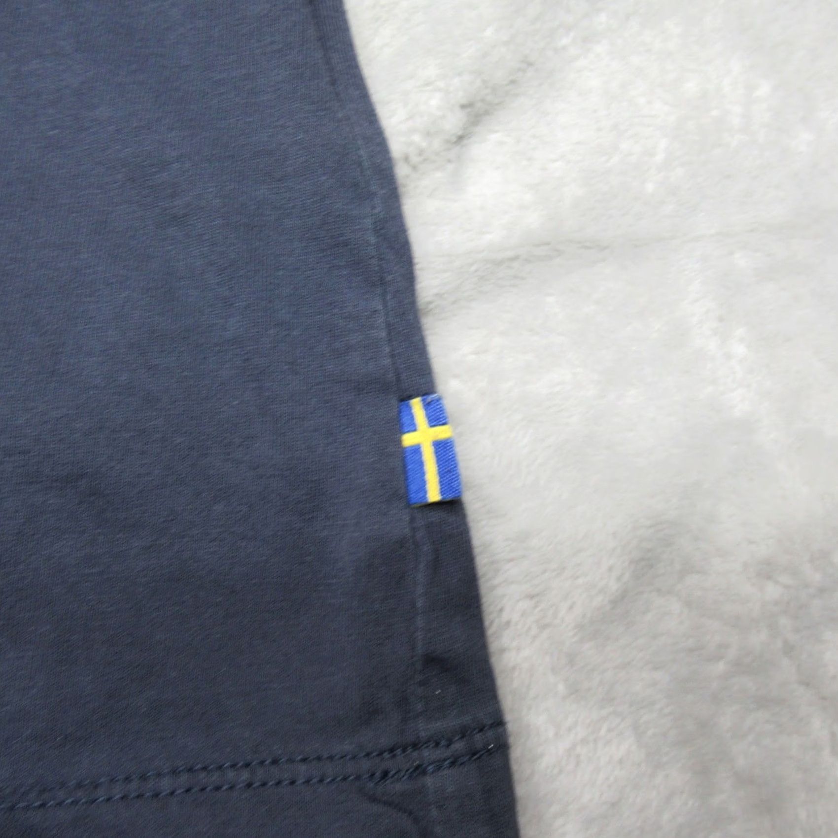 Vintage Fjallraven Ovik T-Shirt Womens Large Blue Short Sleeve Casual Classic Size L / US 10 / IT 46 - 6 Thumbnail