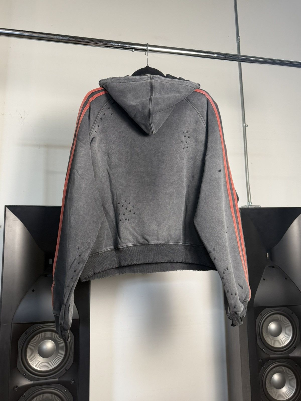 Vale Vale Forever Anthem Pullover ‘Black’ Size US M / EU 48-50 / 2 - 8 Thumbnail
