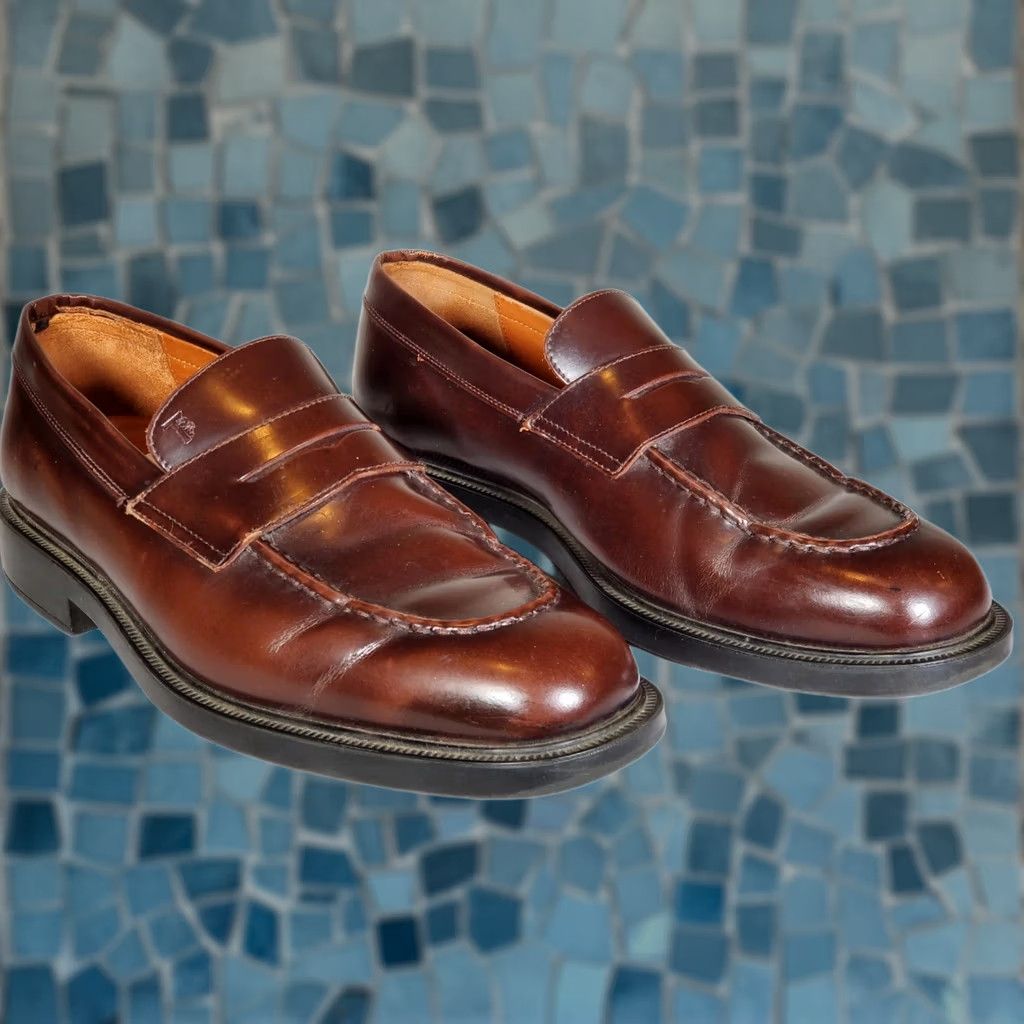 Vintage EUC Tod's Penny Loafers Brown Leather Slip On Men's Size US 10 UK 9 Dress Shoes Size US 9 / EU 42 - 1 Thumbnail