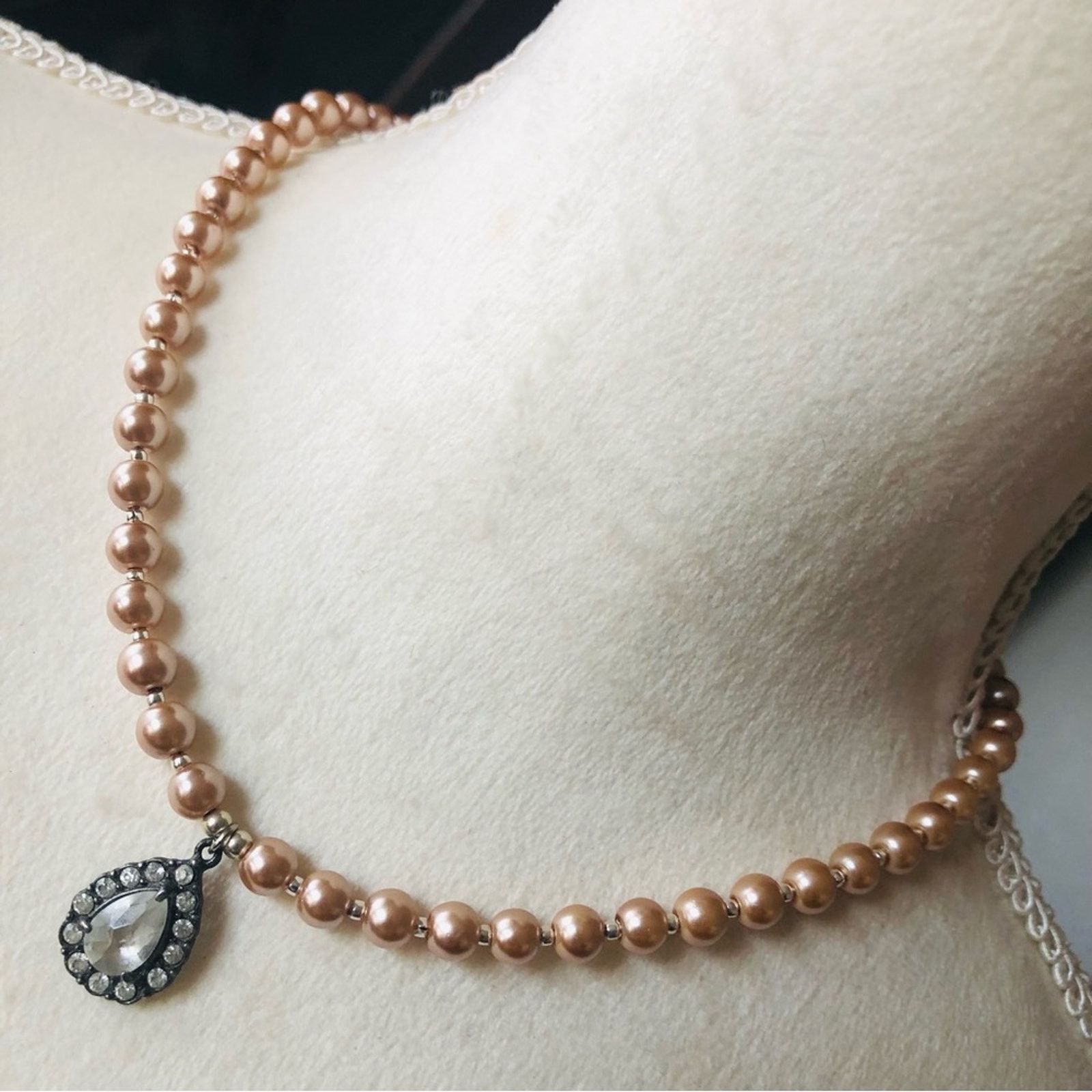 Handmade Handcrafted repurpose teardrop halo Pearl necklace Size ONE SIZE - 1 Thumbnail