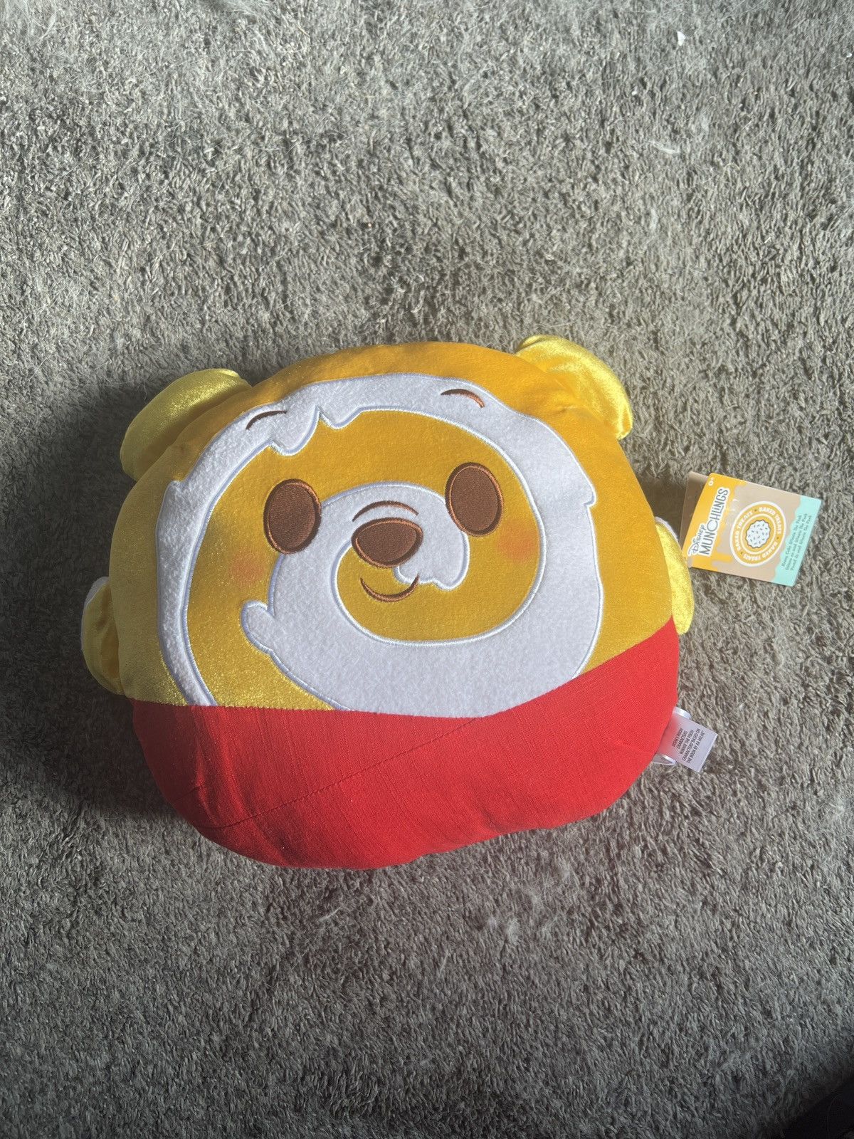 Disney Disney Munchlings Honey Cake Winnie The Pooh Size ONE SIZE - 1 Thumbnail