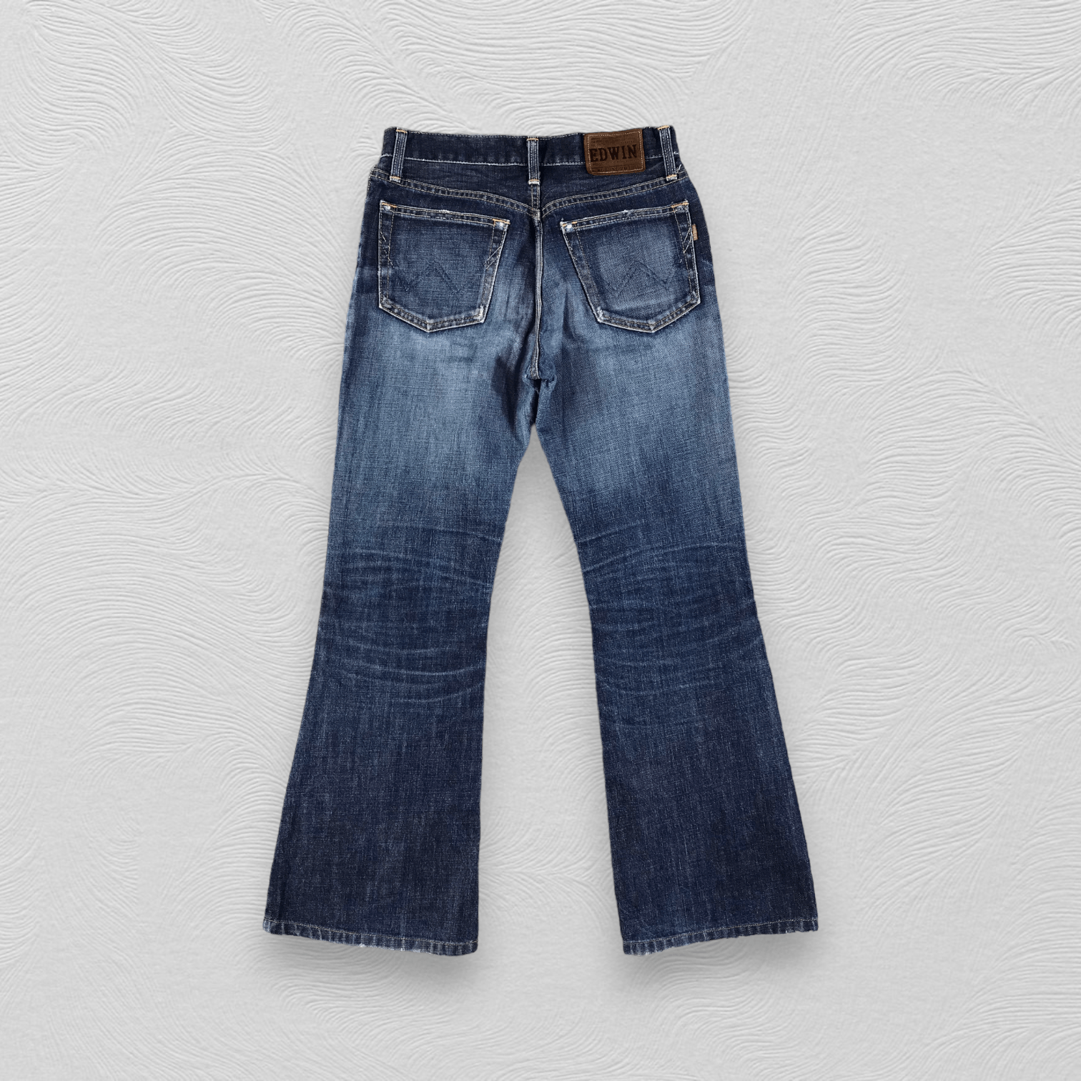 Edwin Vintage Edwin Jeans Faded Blue Flare Denim KJ1498 Size US 27 - 2 Thumbnail