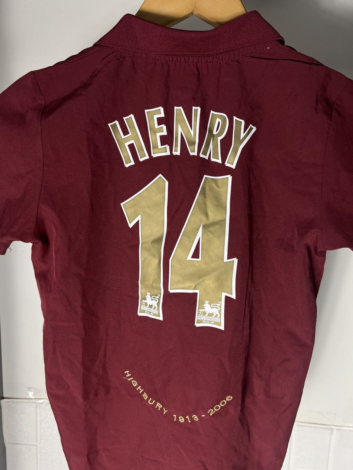 Nike VINTAGE NIKE FC ARSENAL LONDON ENGLAND SOCCER JERSEY Y2K 90s Size US XXS / EU 40 - 13 Thumbnail