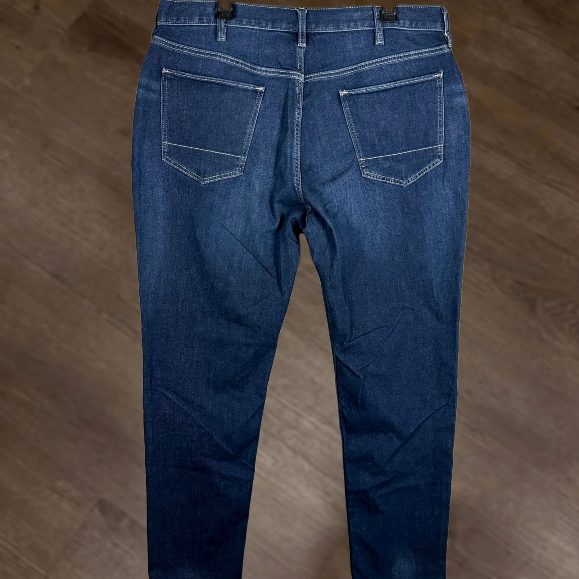 Banana Republic Banana Republic Travel Jeans Mens 38X32 Blue Athletic Fit Tapered Leg Stretch Jeans Size US 38 / EU 54 - 1 Thumbnail