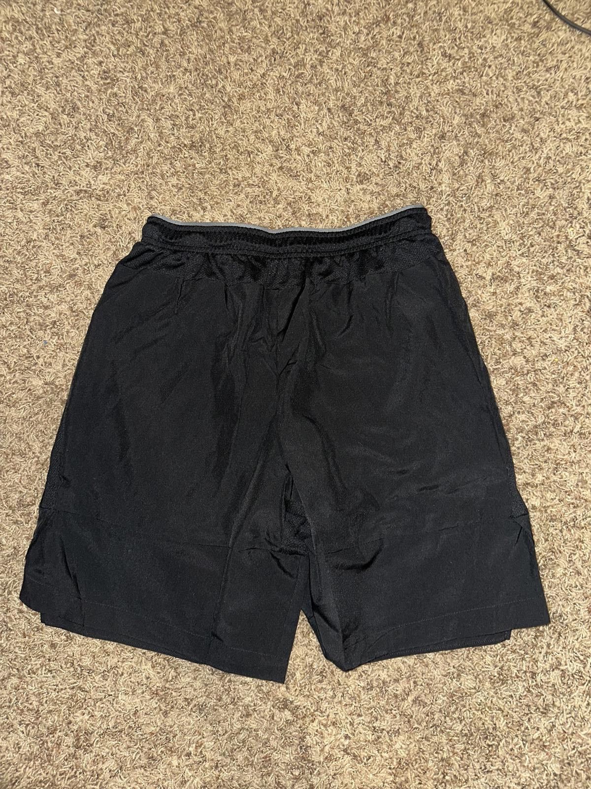 Nike Nike Men’s Stock Woven Dry Untouchable Football Shorts Size US 32 / EU 48 - 3 Thumbnail
