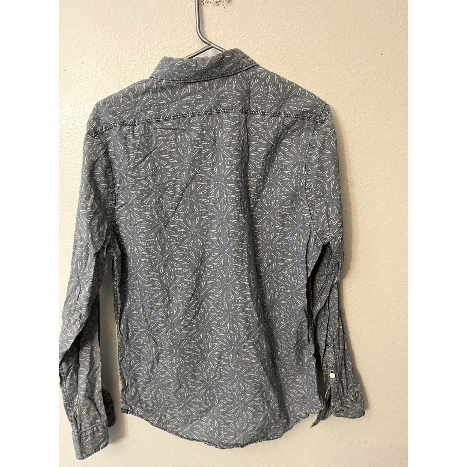 Express Express Shirt Button-Up Men Medium Blue All Over Print Long Sleeve Pockets Size US M / EU 48-50 / 2 - 3 Thumbnail