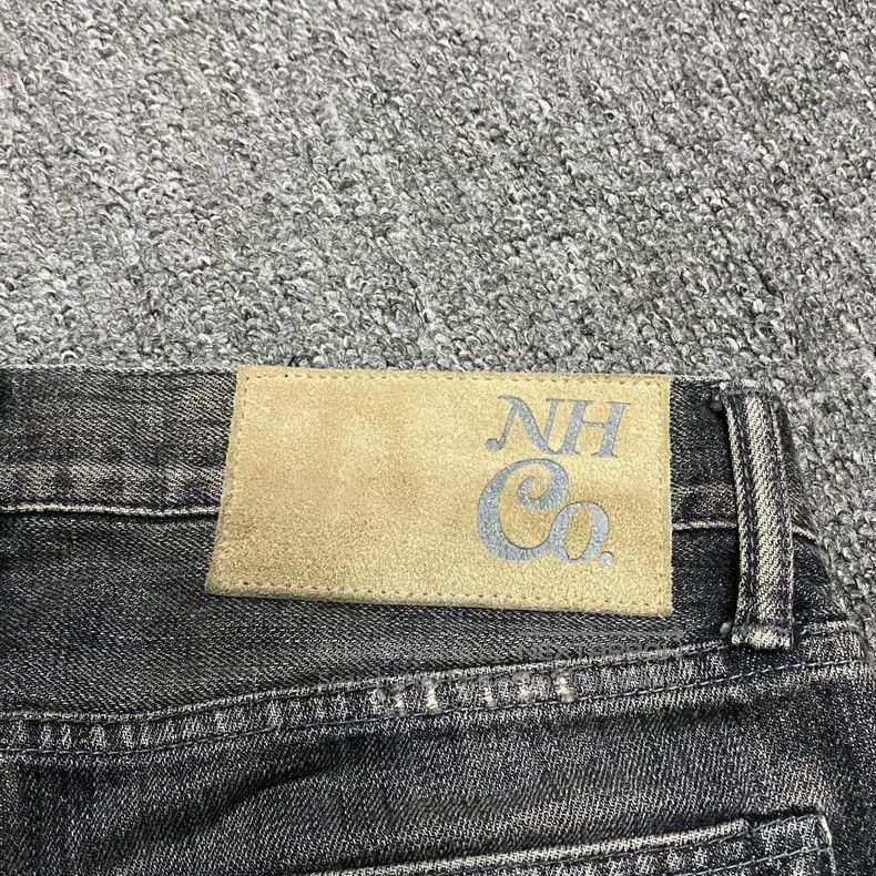 Neighborhood size M Anthony King