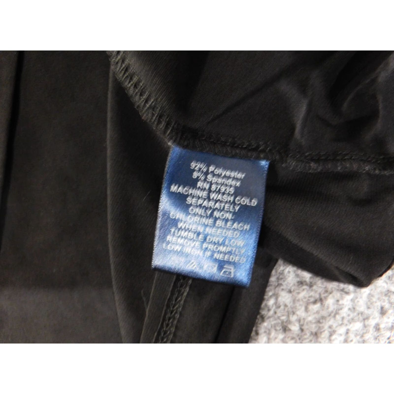Vintage Susan Graver Blouse Shirt Womens L Black V-Neck Knit Polyester Spandex Casual Stretch Pullover Regular Basic Size L / US 10 / IT 46 - 5 Thumbnail