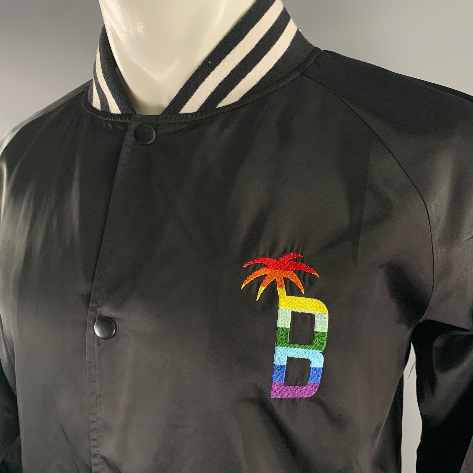 Barneys New York BARNEYS NEW YORK Size L Black Embroidery Bomber Jacket Size US L / EU 52-54 / 3 - 2 Thumbnail