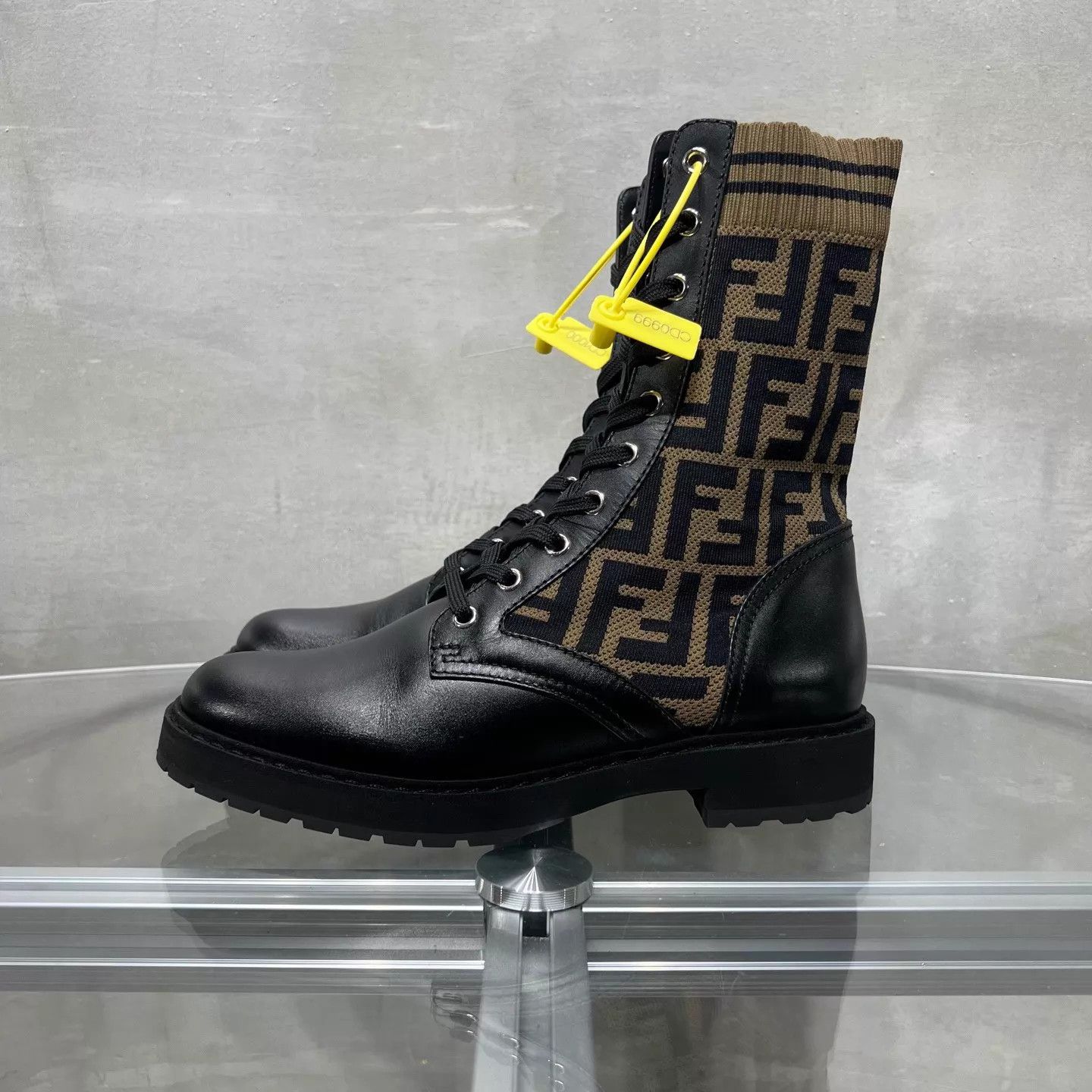 Fendi Fendi FF Allover Print Black/Brown Short Boots Women's 37.5 Size US 7 / IT 37 - 3 Thumbnail