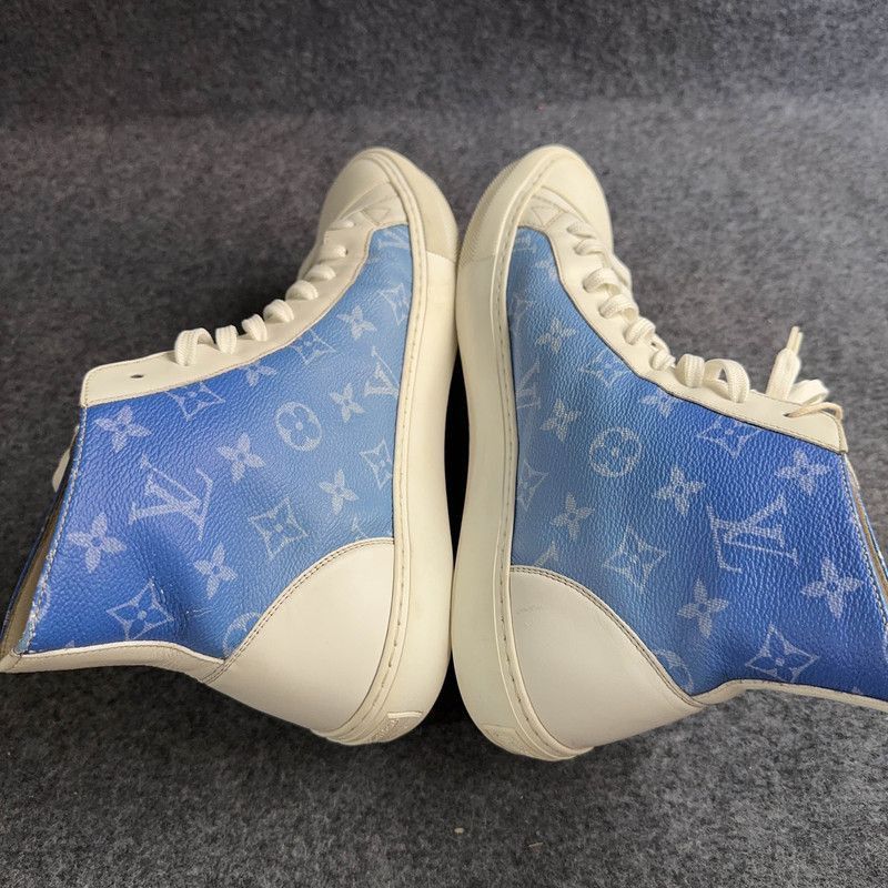Louis Vuitton Louis Vuitton Tattoo Monogram Clouds Sneakers - Size US 8 / EU 41 - 6 Thumbnail