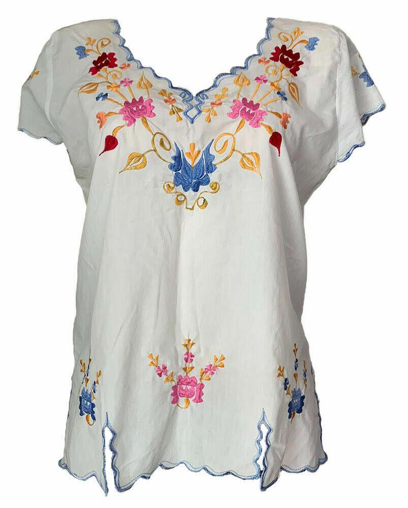 Designer Pre Owned Embroidered White Hand Made Blouse M Size M / US 6-8 / IT 42-44 - 1 Thumbnail