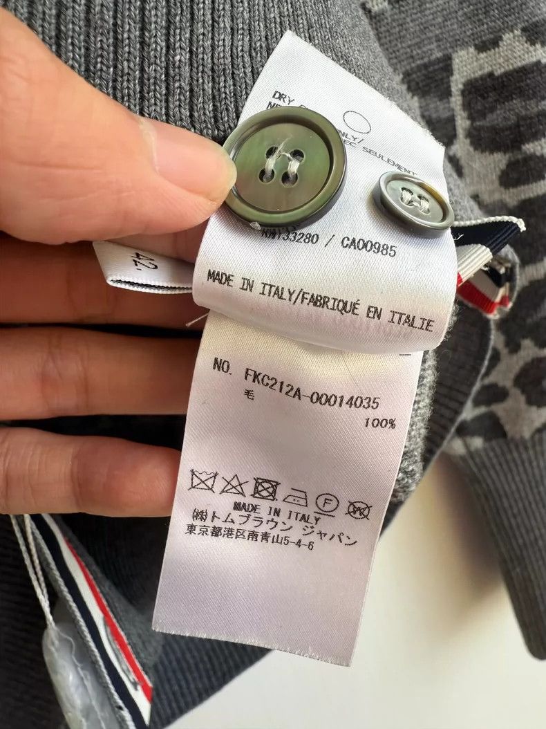 Thom Browne thom browneLeopard wool cardigan jacket 2503-Nextarrow Size US XS / EU 42 / 0 - 5 Thumbnail