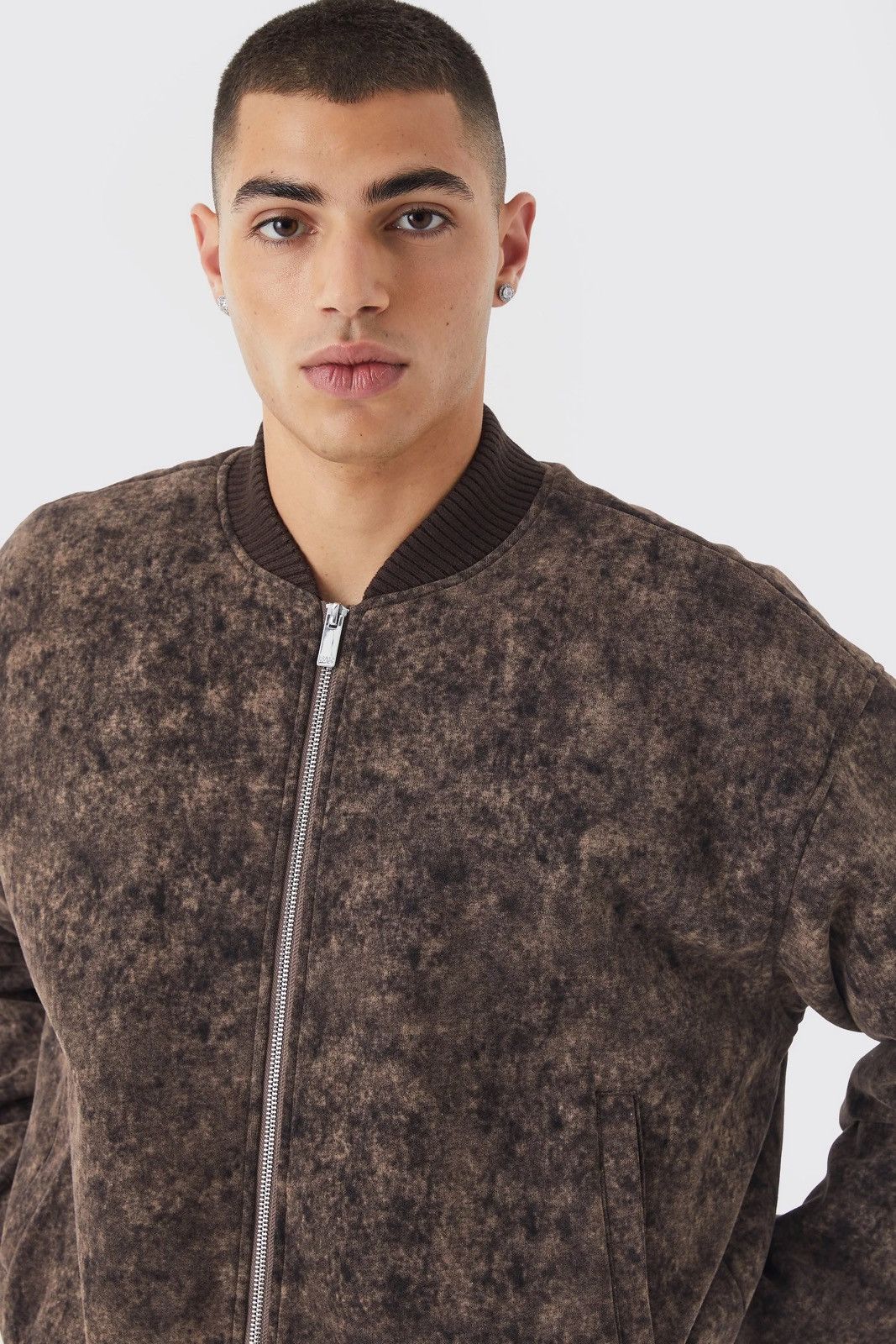 Boohoo Boxy cropped fit acid wash bomber jacket quilted double zip Size US M / EU 48-50 / 2 - 4 Thumbnail