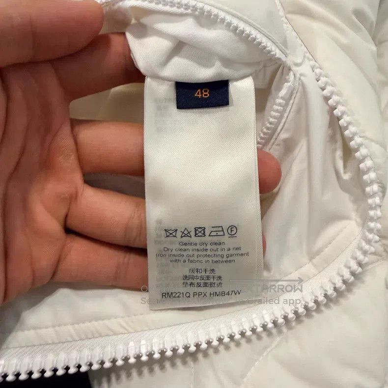 Louis Vuitton Louis Vuitton Presbyopic embossed cotton-padded jacket Size US M / EU 48-50 / 2 - 5 Thumbnail
