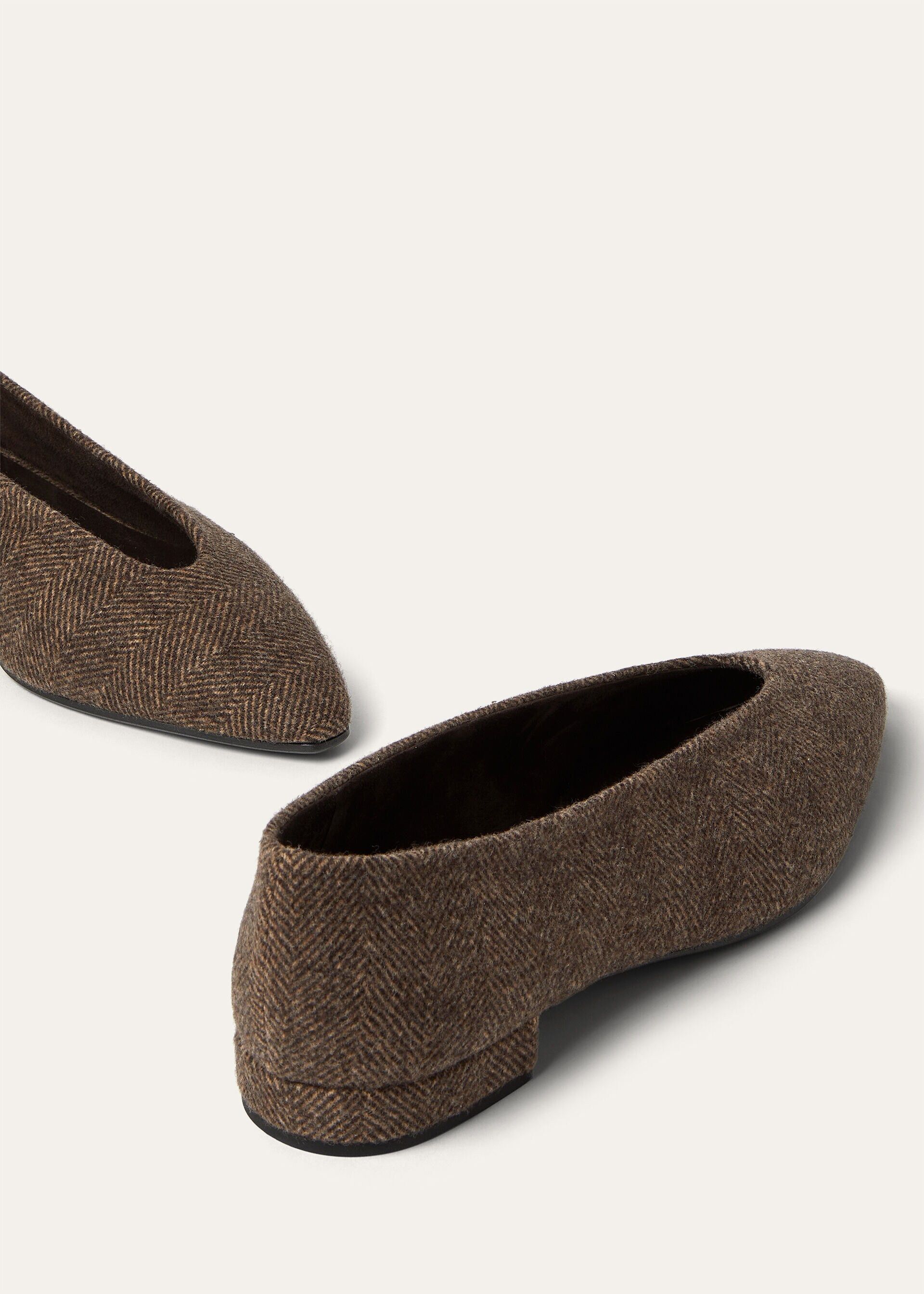 Loro Piana os11x0326 FAR1166 Rebecca Ballet Flats in Brown Chevron Size US 8 / IT 38 - 8 Thumbnail