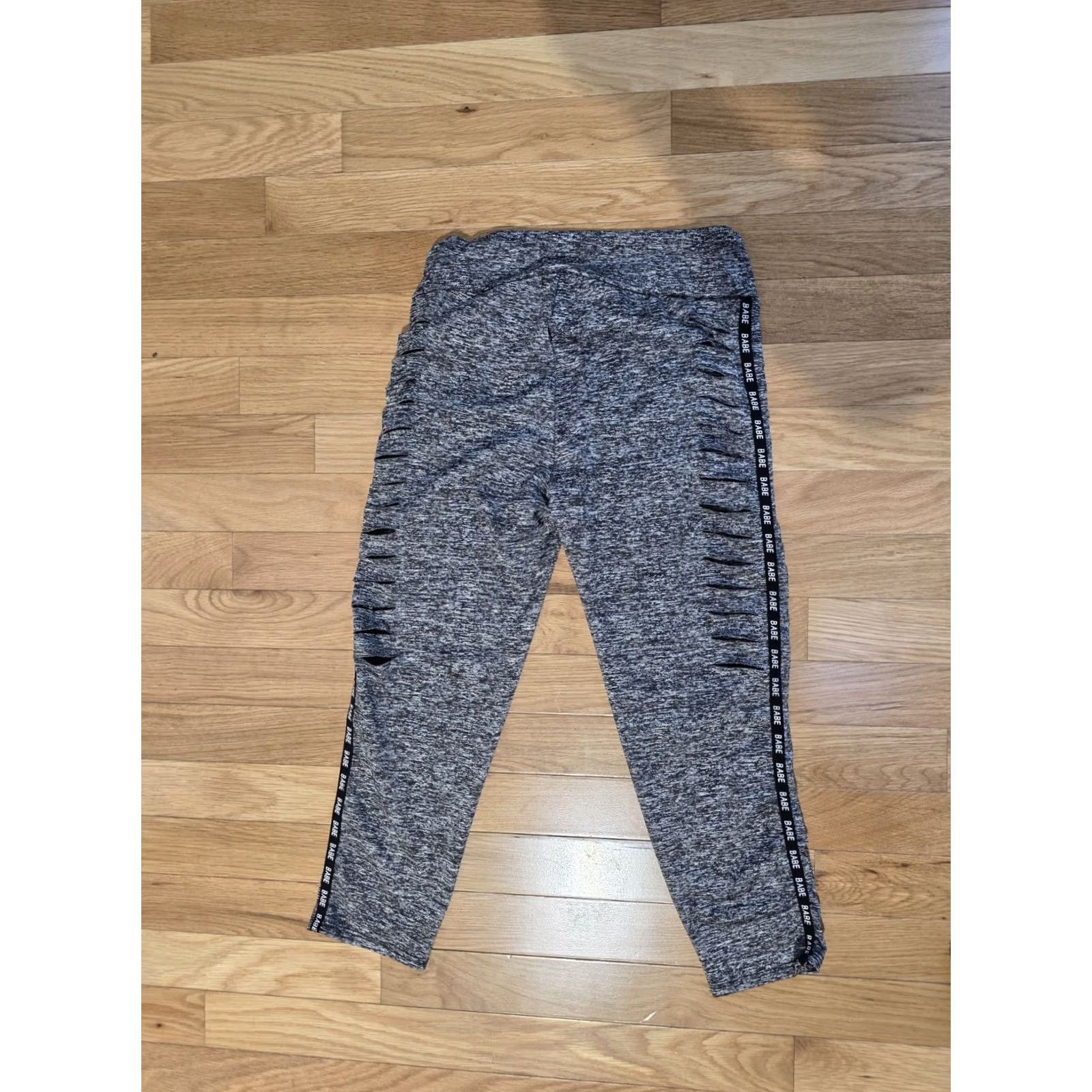 Vintage Bozzolo Womens Capri Leggings Small Grey Heather Activewear Workout Leggings Athletic Fit Pull On Size 28" / US 6 / IT 42 - 5 Thumbnail