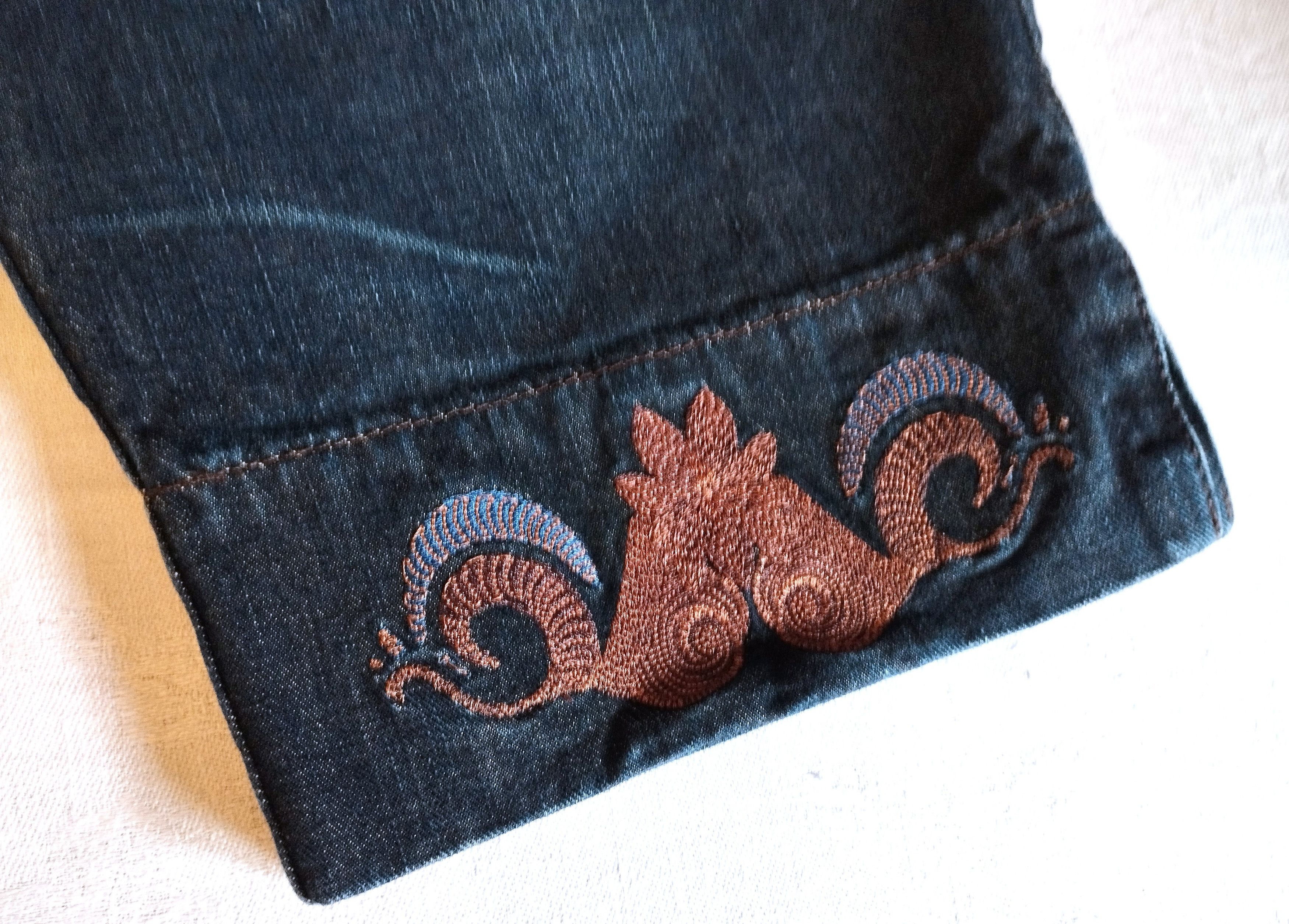 Jean Paul Gaultier Jean Paul Gaultier Bermuda Denim W 27 TM Size 27" / US 4 / IT 40 - 5 Thumbnail