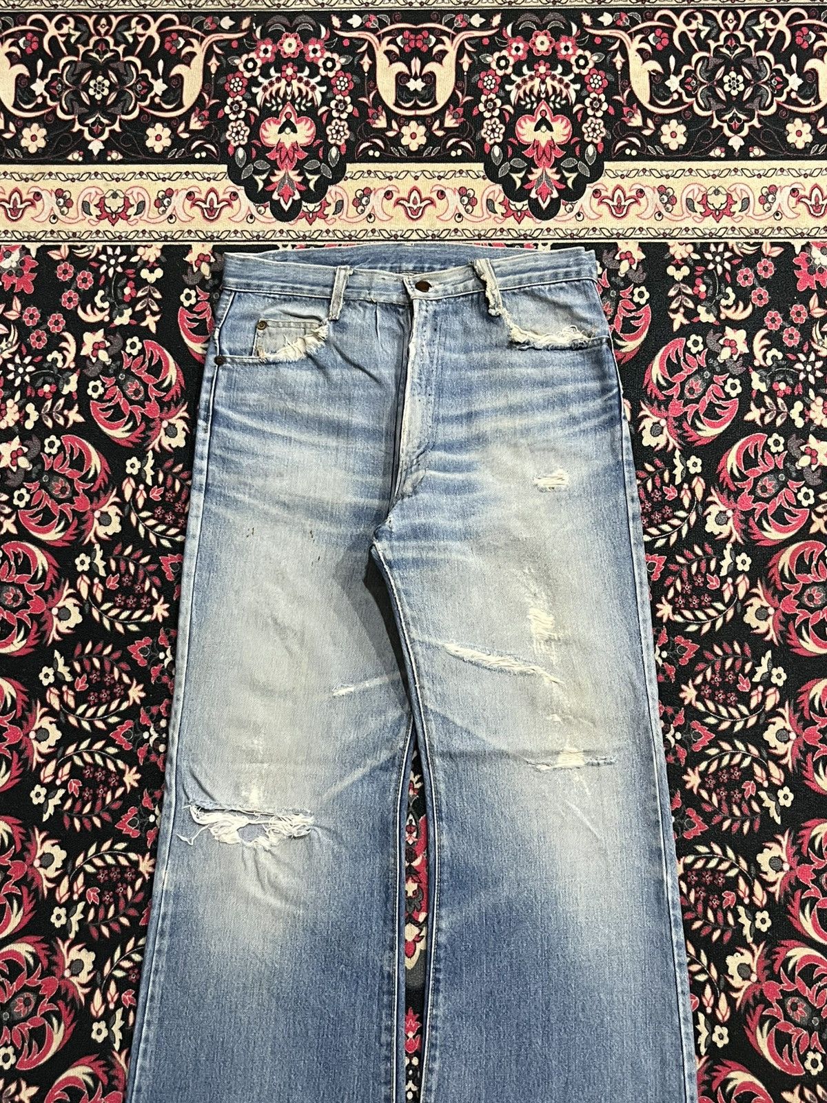 Vintage Vintage Unbranded Light Blue Faded Washed Ripped Flare Jeans Size US 29 - 3 Thumbnail