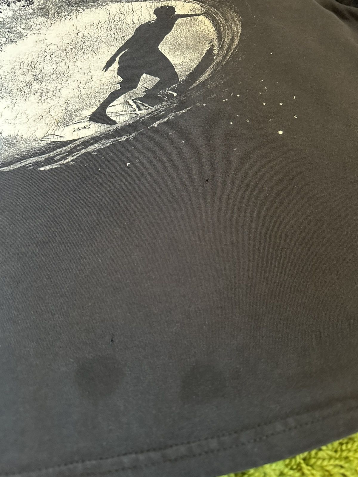 Quiksilver 🏄‍♂️ distressed vintage Y2K Quiksilver surf tee Size US S / EU 44-46 / 1 - 4 Thumbnail