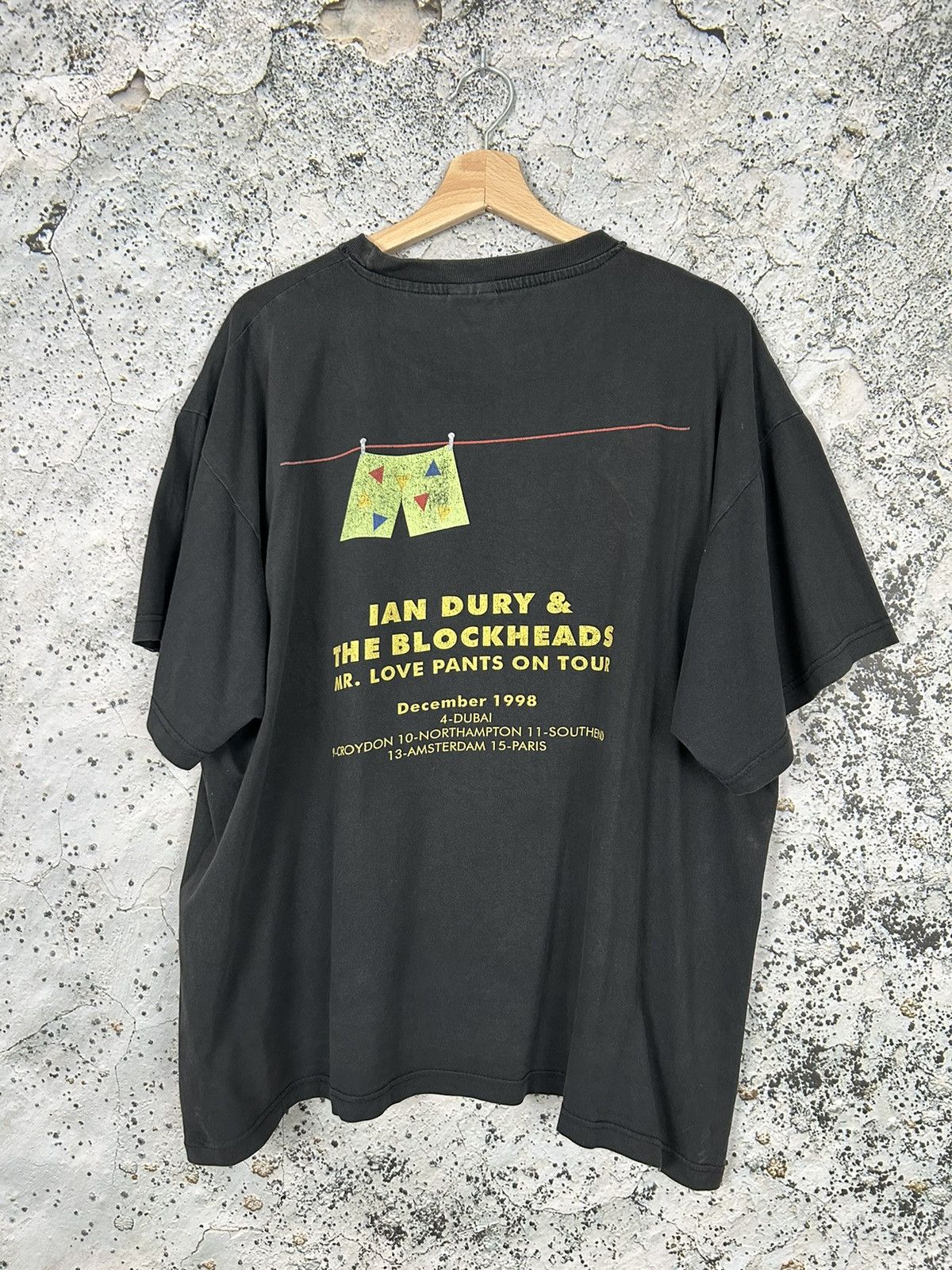 Band Tees Vintage Blockhead 90s Band Tee Tour Rare Washed Black Size US XL / EU 56 / 4 - 4 Thumbnail
